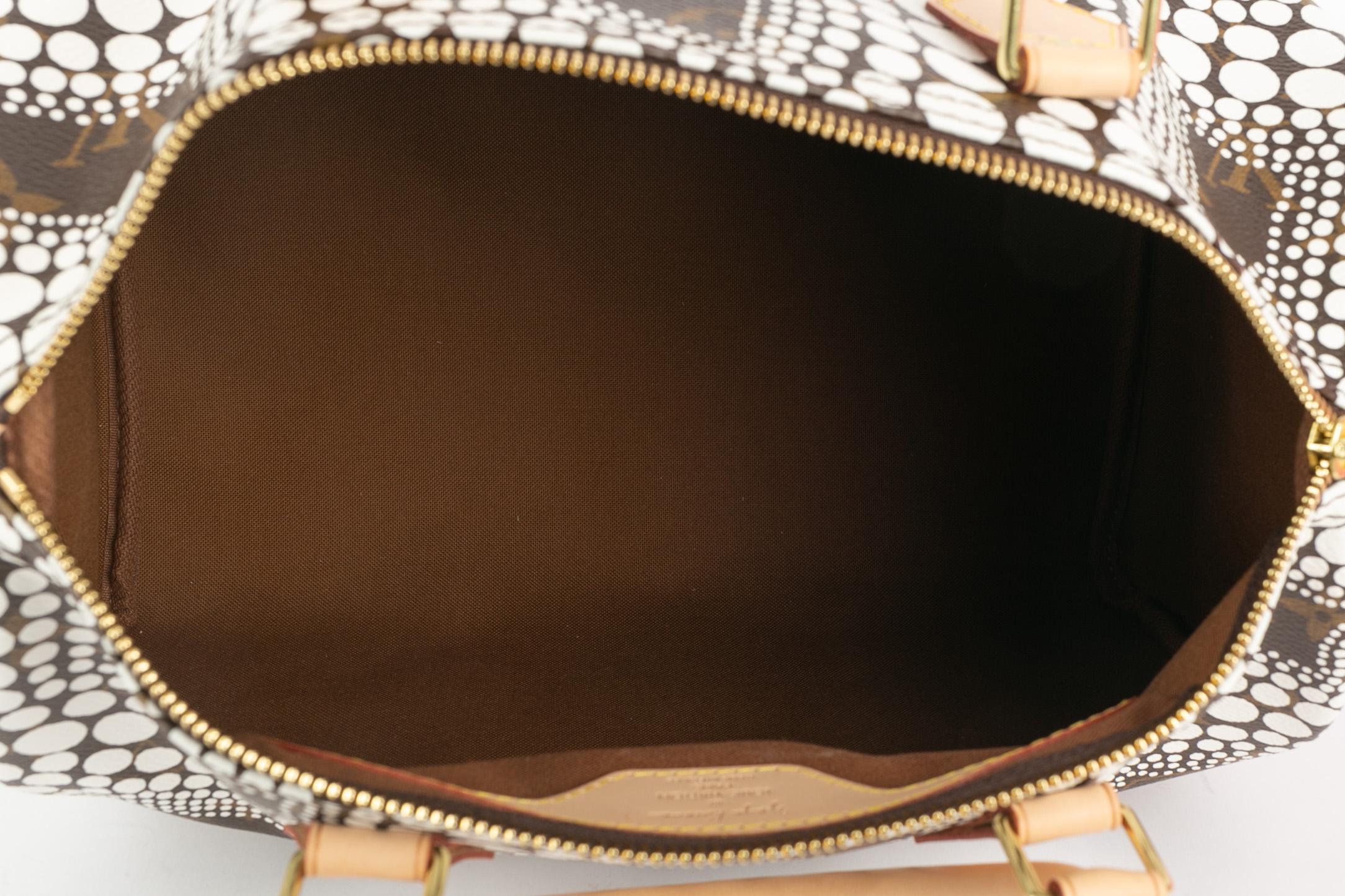 Louis Vuitton x Yayoi Kusama Mon Town 30 Speedy bag 2012 in edizione limitata in vendita 4