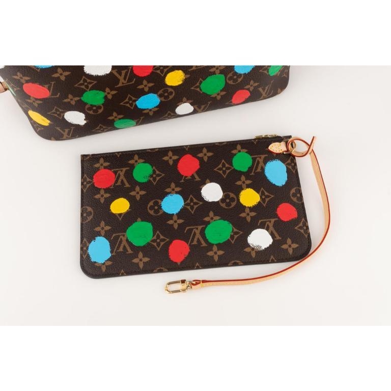 Louis Vuitton x Yayoi Kusama Neverfull Leather Bag, 2023 For Sale 5