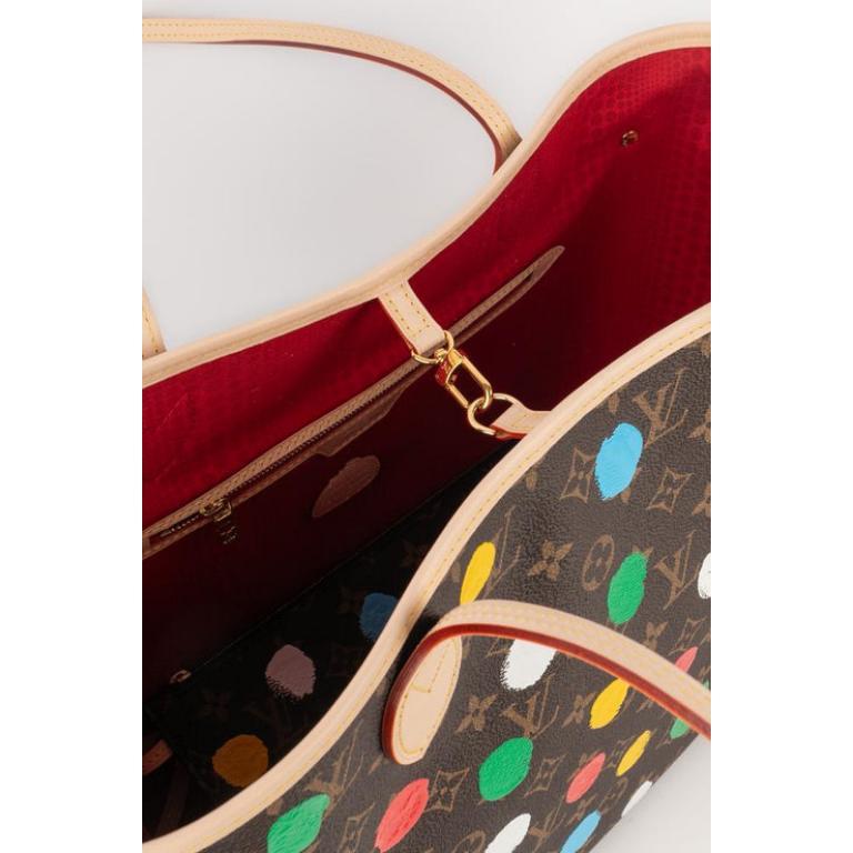 Louis Vuitton x Yayoi Kusama Neverfull Leather Bag, 2023 For Sale 8