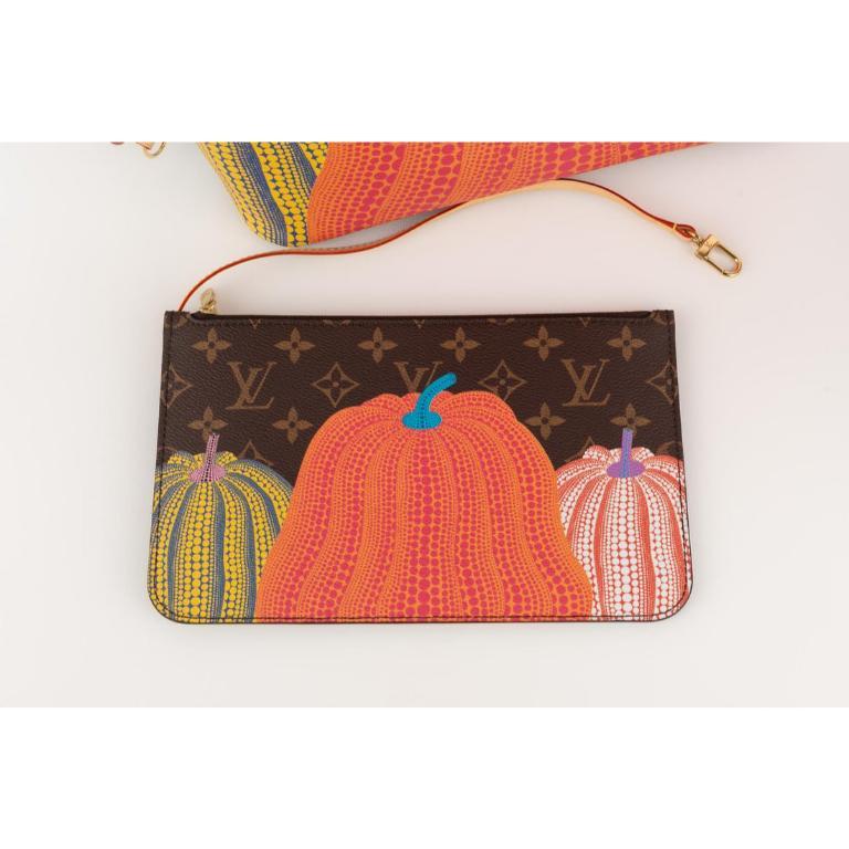 Louis Vuitton x Yayoi Kusama Neverfull Monogram Canvas Bag, 2023 7