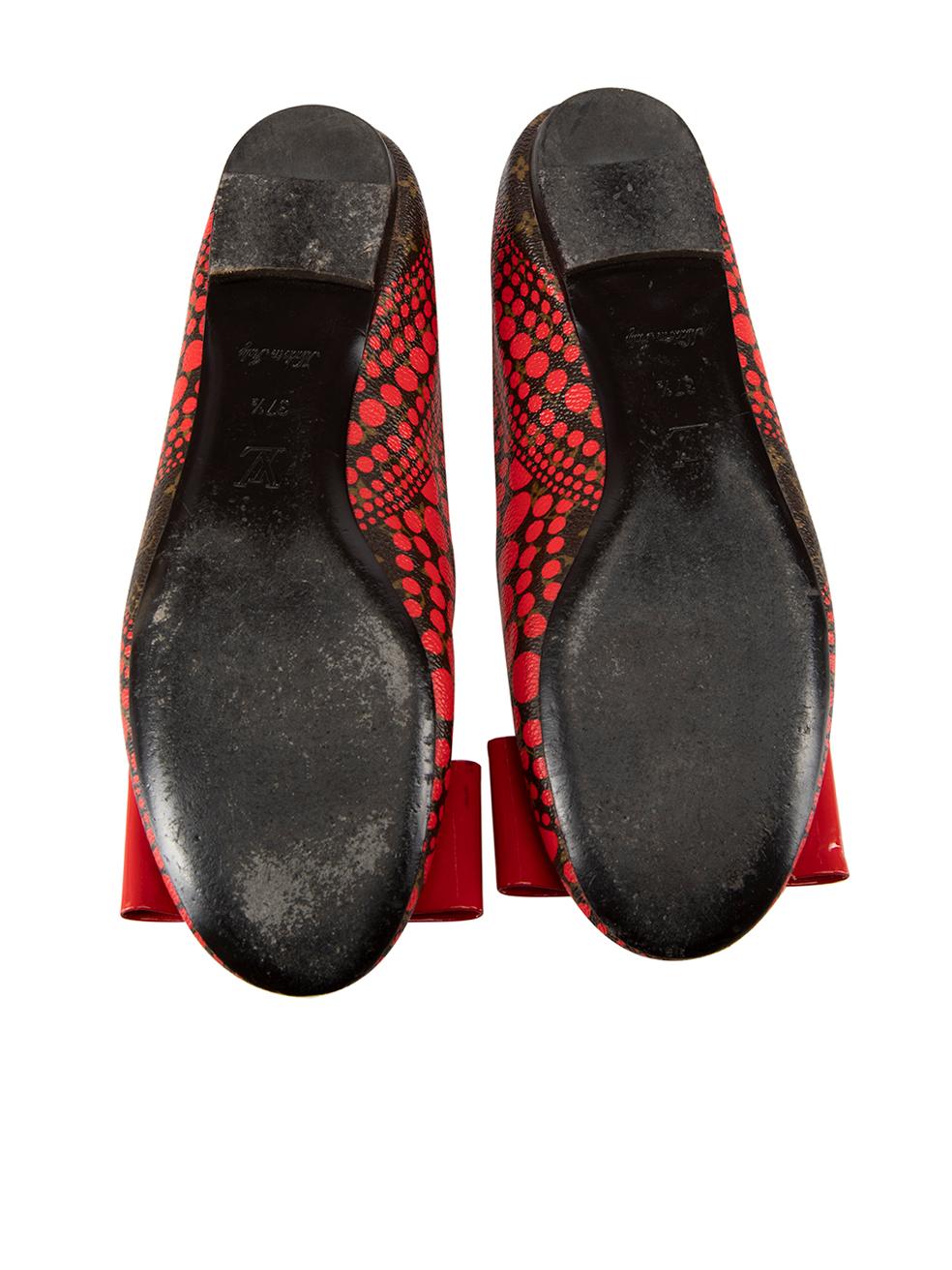 Louis Vuitton x Yayoi Kusama - Ballerines à pois rouges, taille IT 37,5 Pour femmes en vente