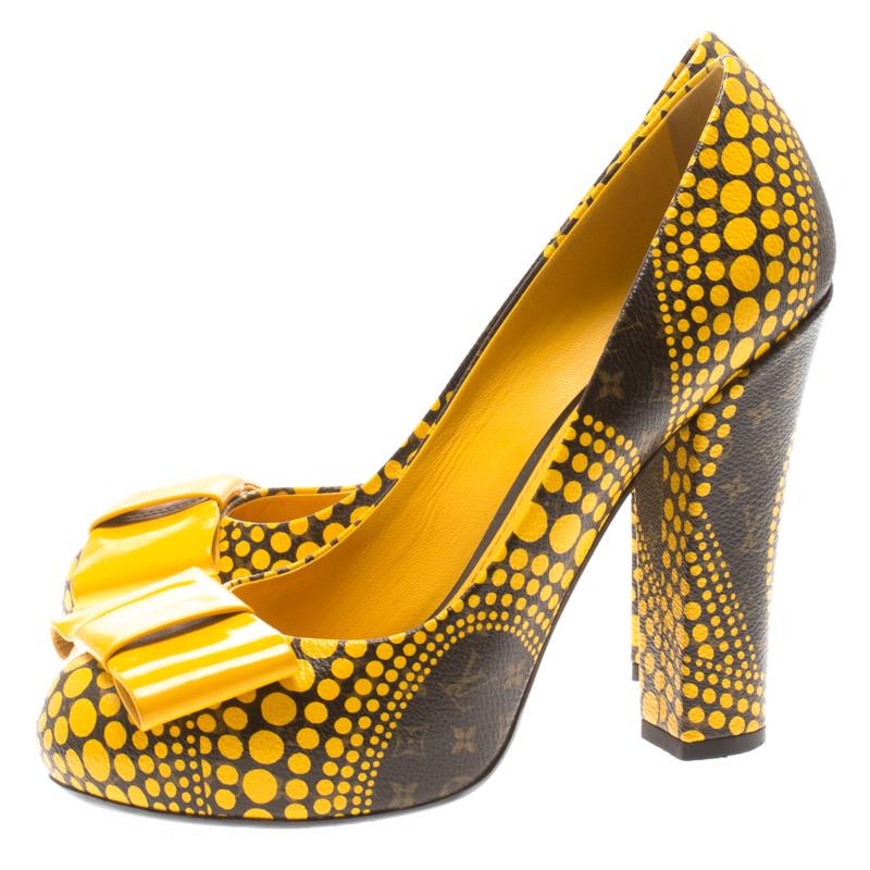 Louis Vuitton x Yayoi Kusama Yellow  Monogram Canvas Bow Detail Pumps Size 38 1