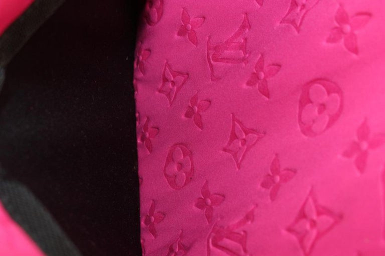 Louis Vuitton XL Fuchsia Pink Scuba Neverfull GM Neoprene Tote Bag 40lz54s  For Sale at 1stDibs
