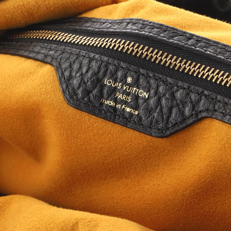 Louis Vuitton Limited Edition Monogram Denim XL Hobo (SHF-19918) – LuxeDH