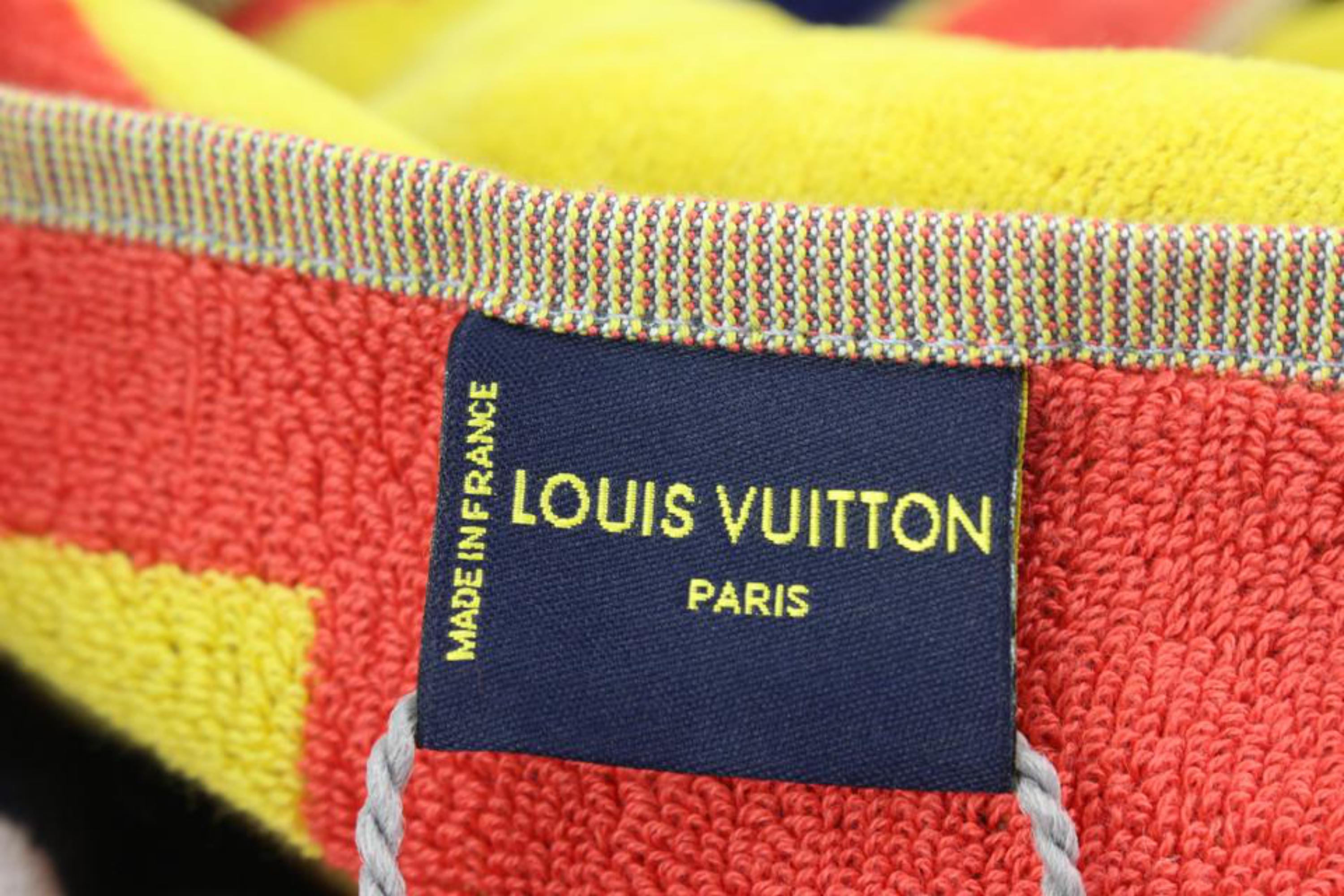 Women's Louis Vuitton XL Huge Blue x Yellow x Red 2003 Auckland LV Cup Towel Throw  For Sale