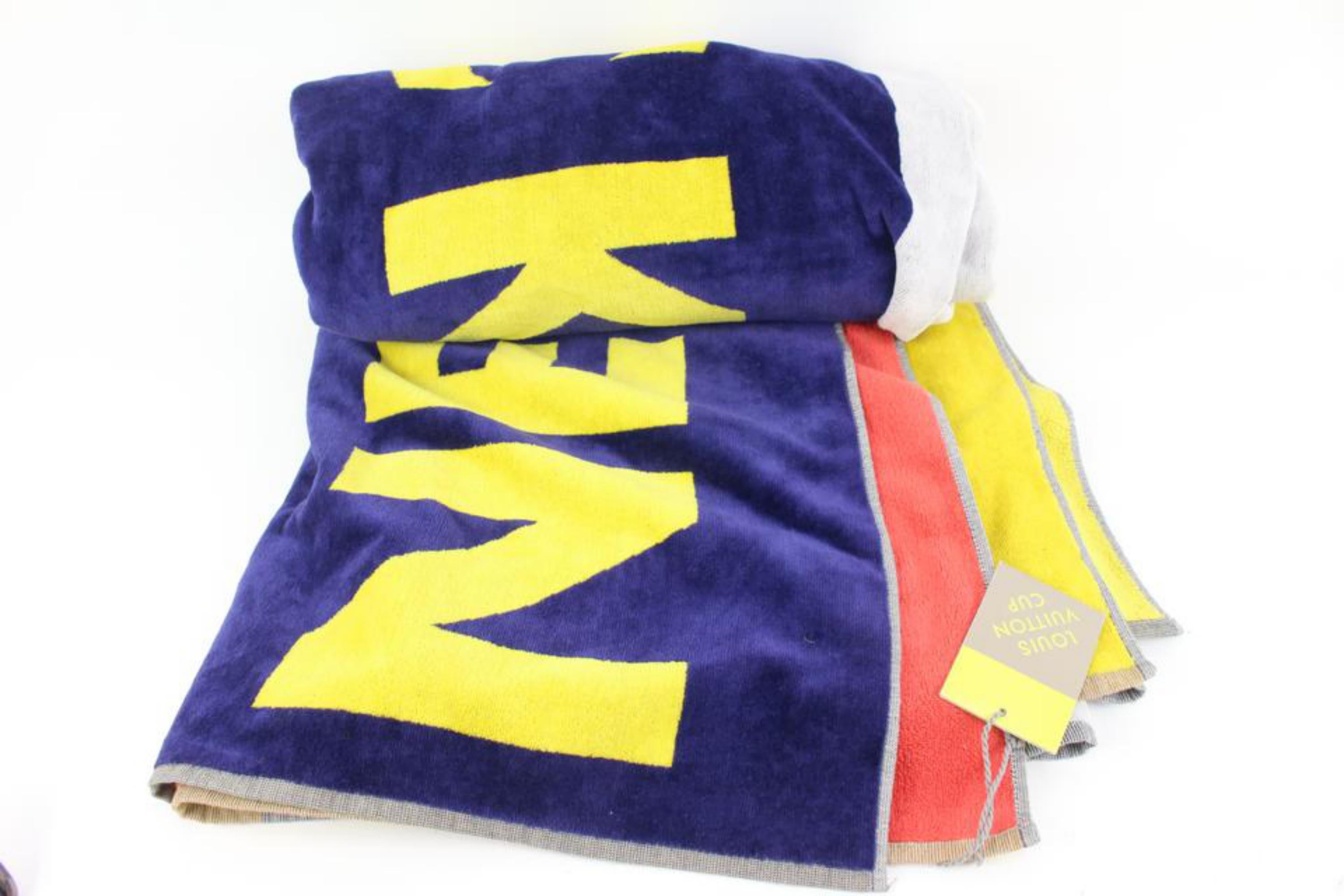 Louis Vuitton XL Huge Blue x Yellow x Red 2003 Auckland LV Cup Towel Throw  For Sale 3