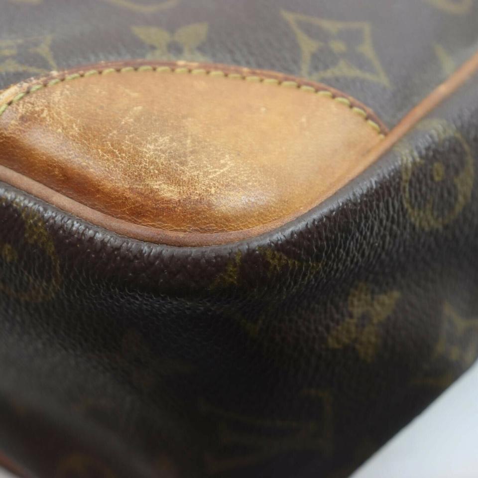 Sac à bandoulière Louis Vuitton XL Monogram Danube GM 863018 en vente 6