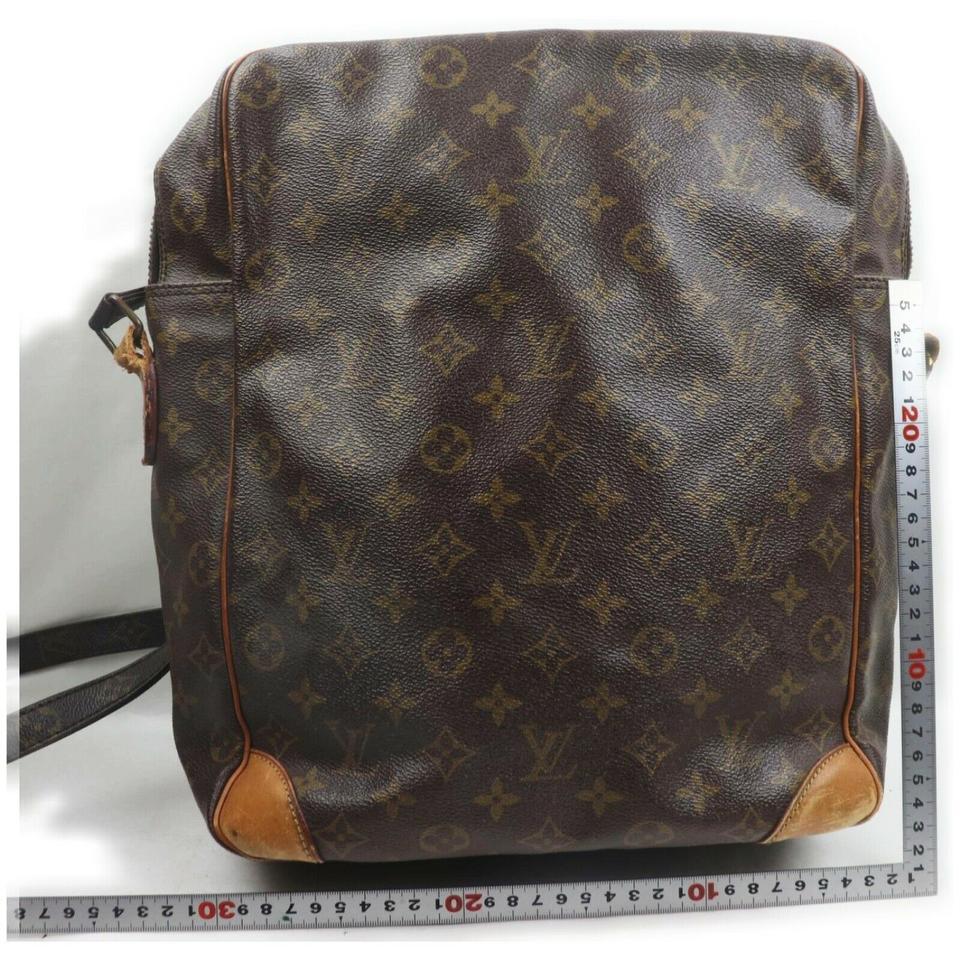 Louis Vuitton XL Monogram Danube GM Crossbody Bag 863018 For Sale 3