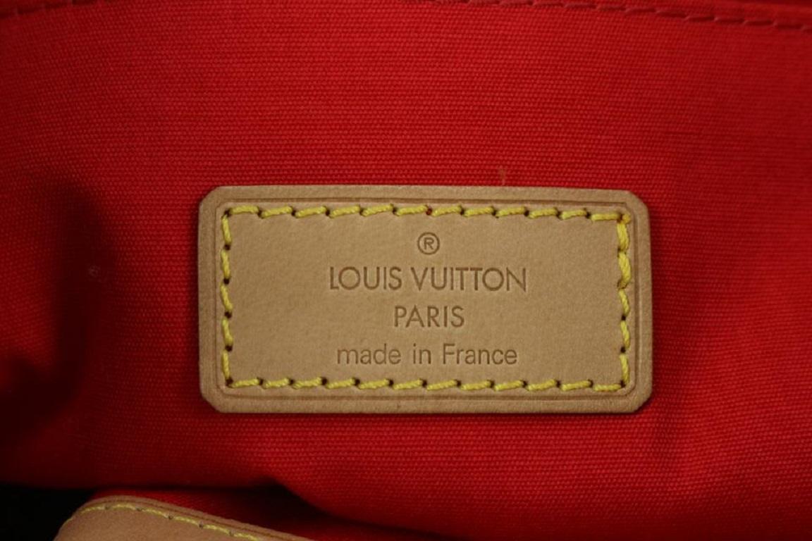 Louis Vuitton XL Red Monogram Vernis Morton Drawstring Backpack 819lv69  In Good Condition For Sale In Dix hills, NY