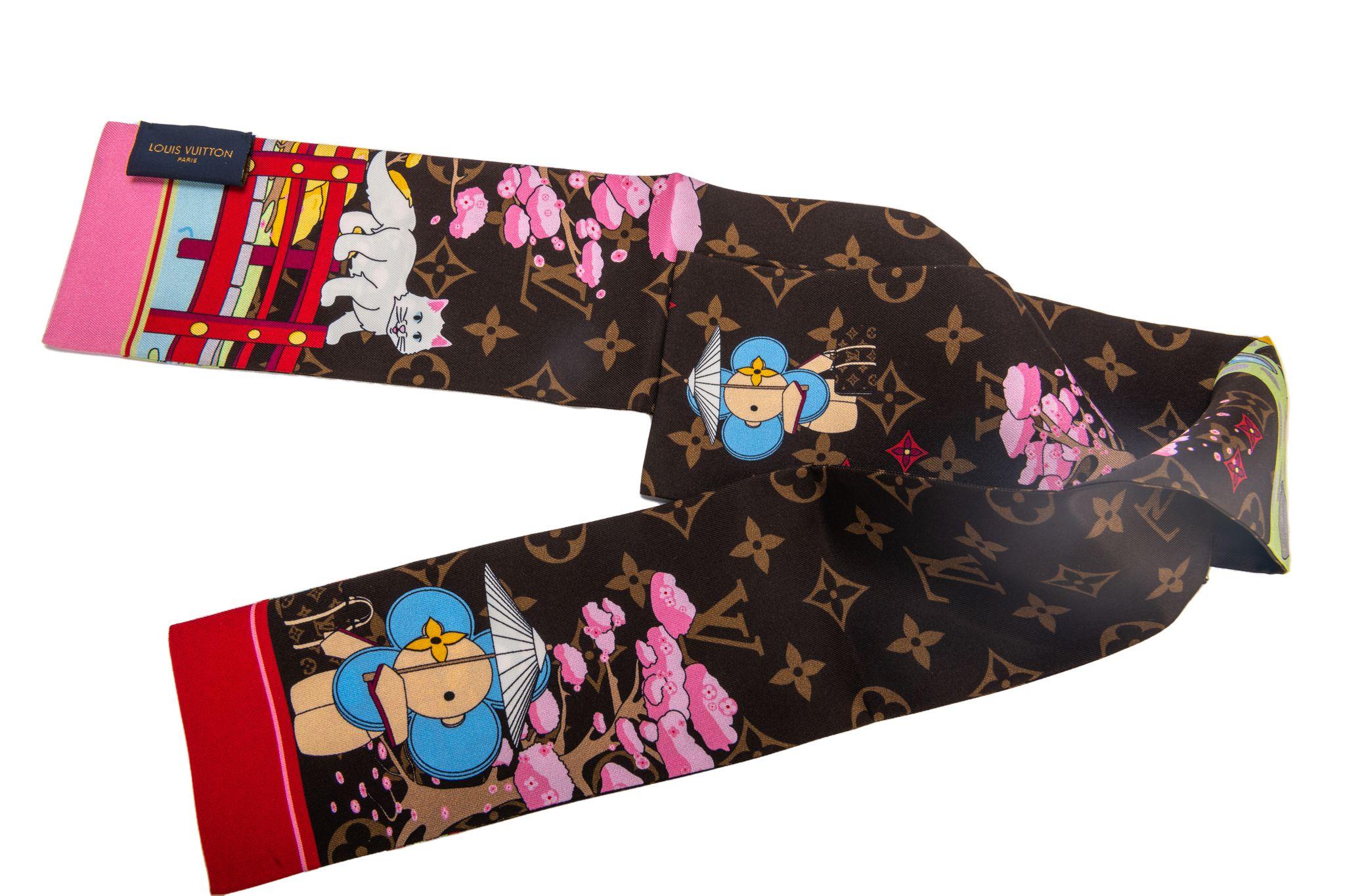 Louis Vuitton Christmas 2021 silk bandeau with Vivienne traveling in Japan design. Brand new in original box .
