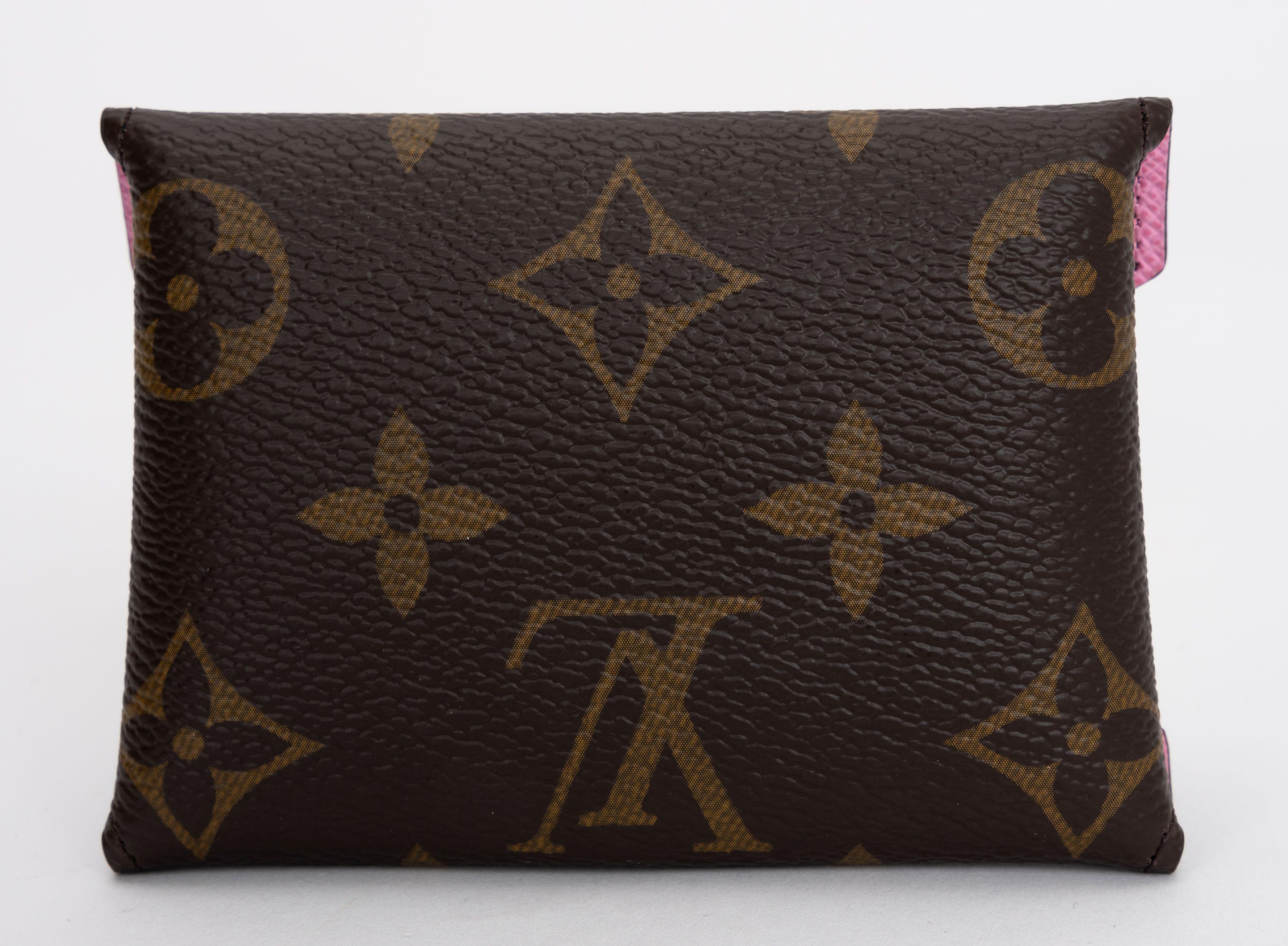 Louis Vuitton Xmas 23 Kirigami Pochettes For Sale 3