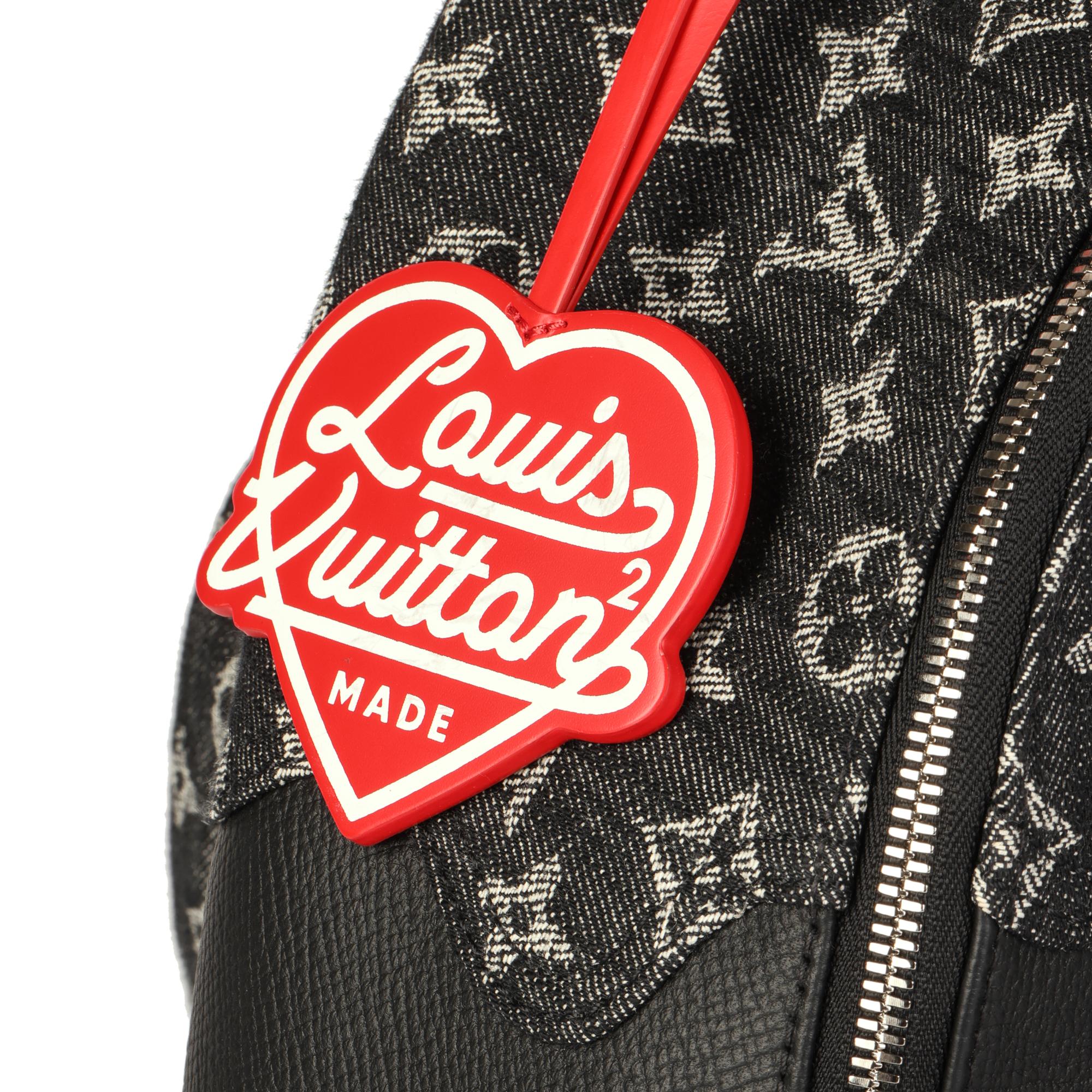 Louis Vuitton xNigo Navy Taurillon Leather & Monogram Denim MultiPocket Backpack For Sale 2