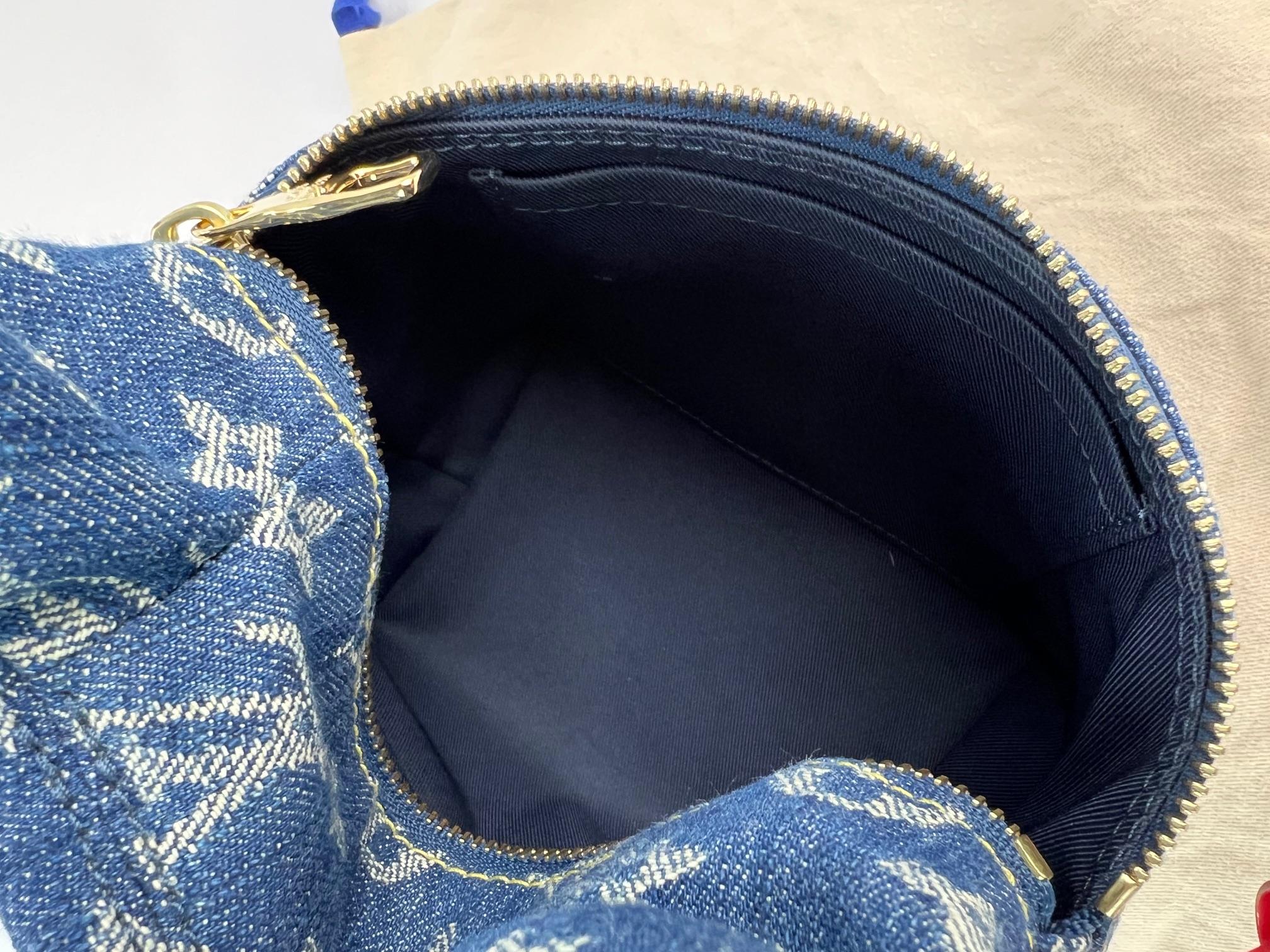 Louis Vuitton XNigo Taurillon Monogram Blue Denim Japanese Cruiser Crossbody Bag In Excellent Condition In Freehold, NJ
