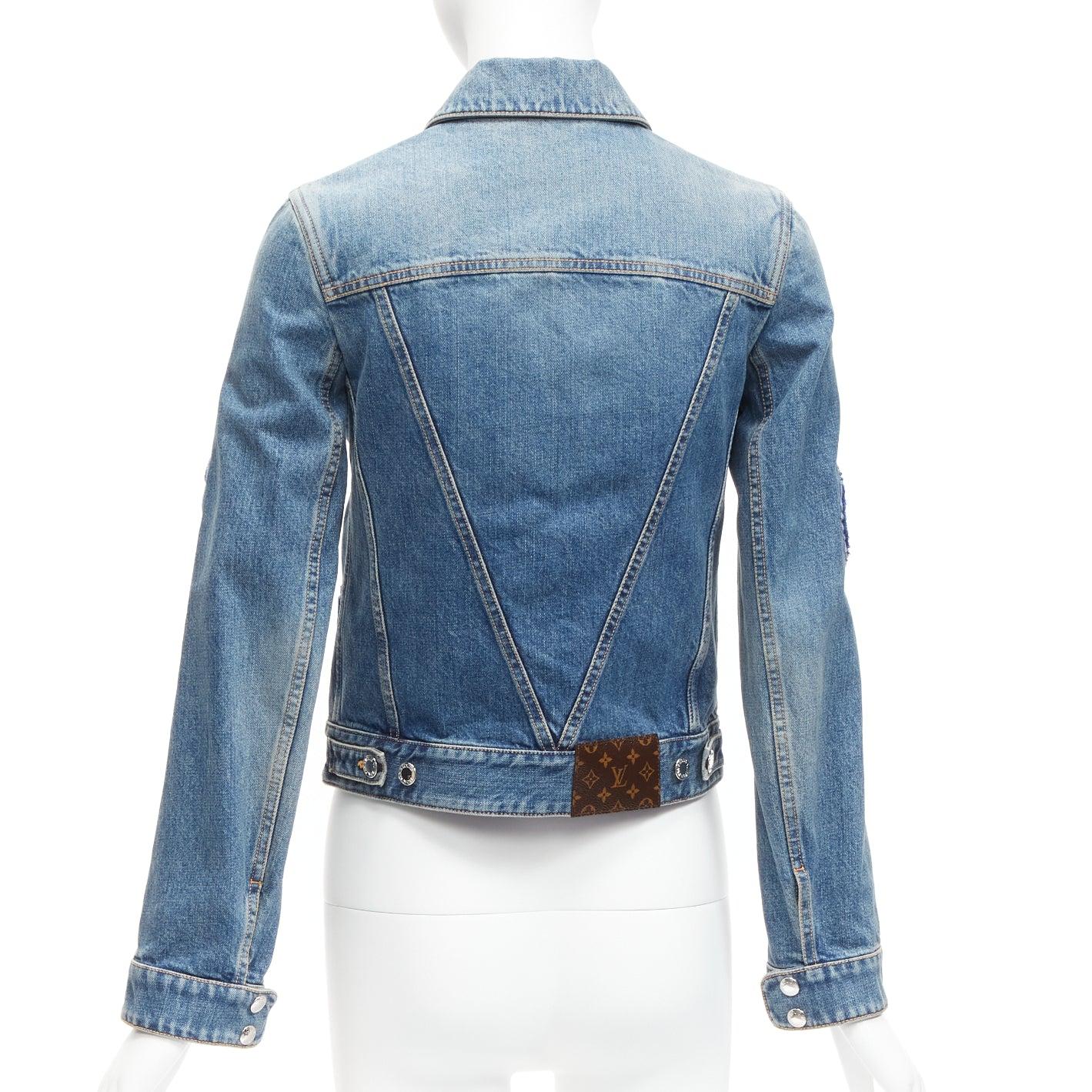 LOUIS VUITTON Yayoi Kusama 2023 Faces leather patch blue denim jacket FR34 XS For Sale 1