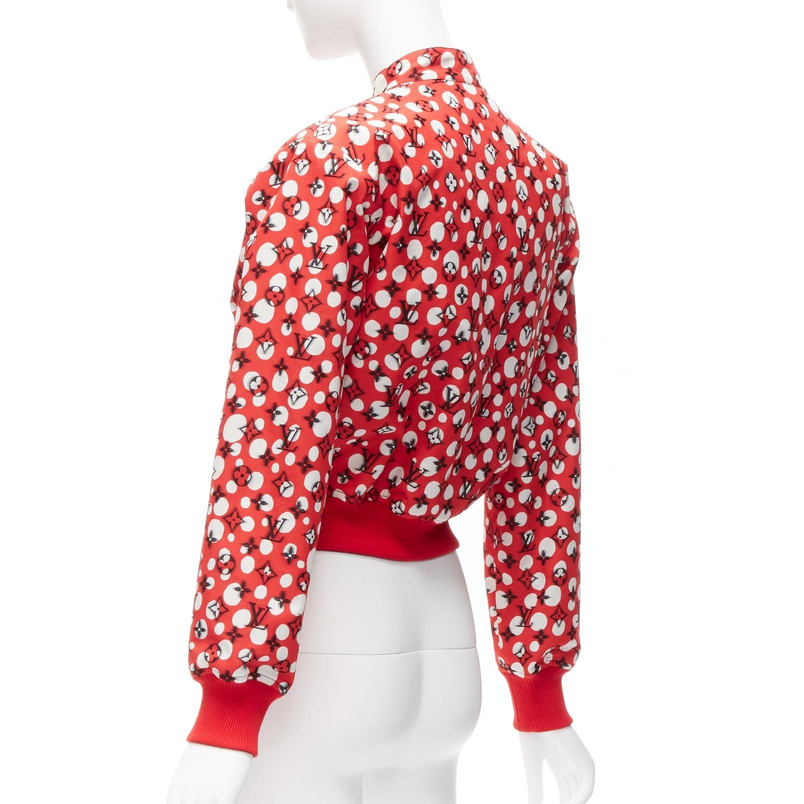 LOUIS VUITTON Yayoi Kusama 2023 Runway Reversible red infinity dots bomber FR34 in vendita 6
