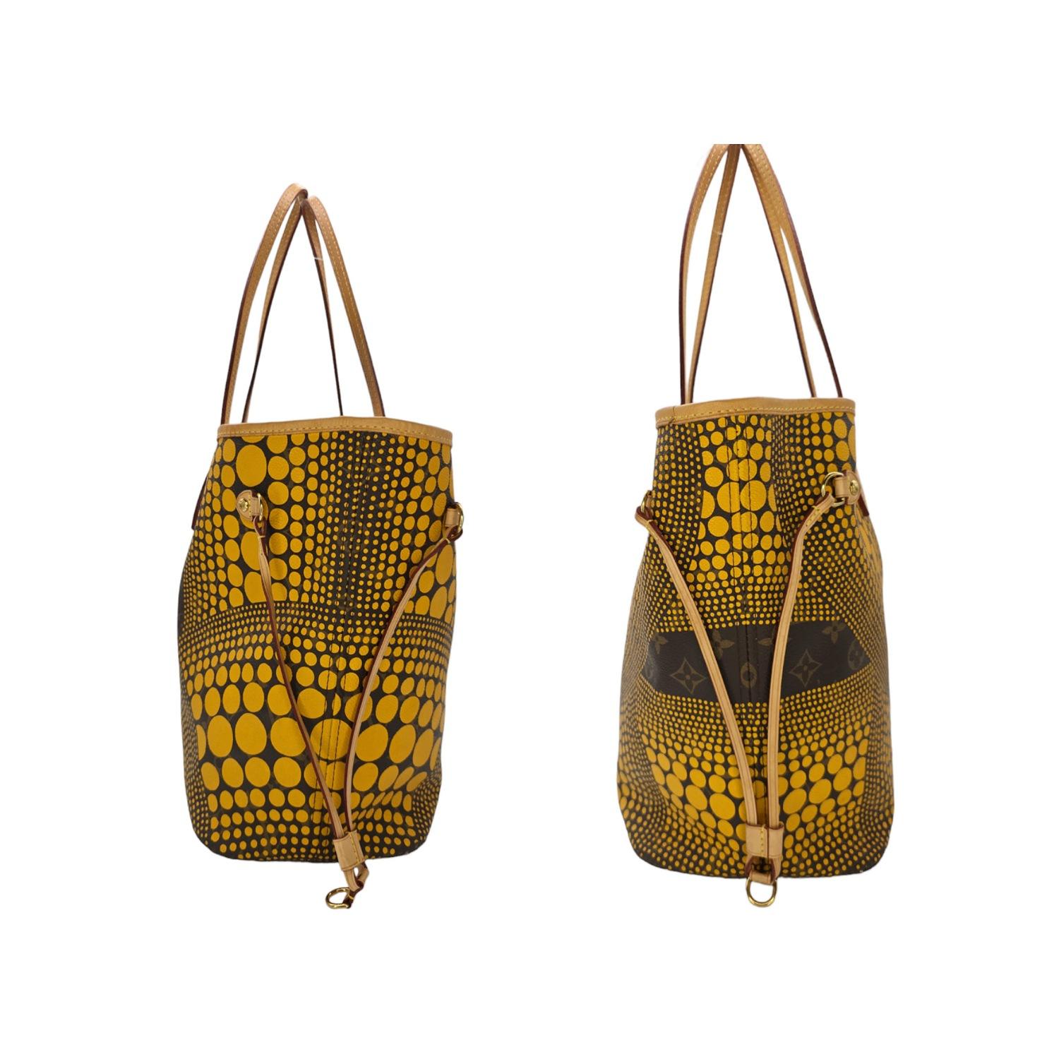 Louis Vuitton Yayoi Kusama X Wave Neverfull MM Tote In Good Condition In Scottsdale, AZ
