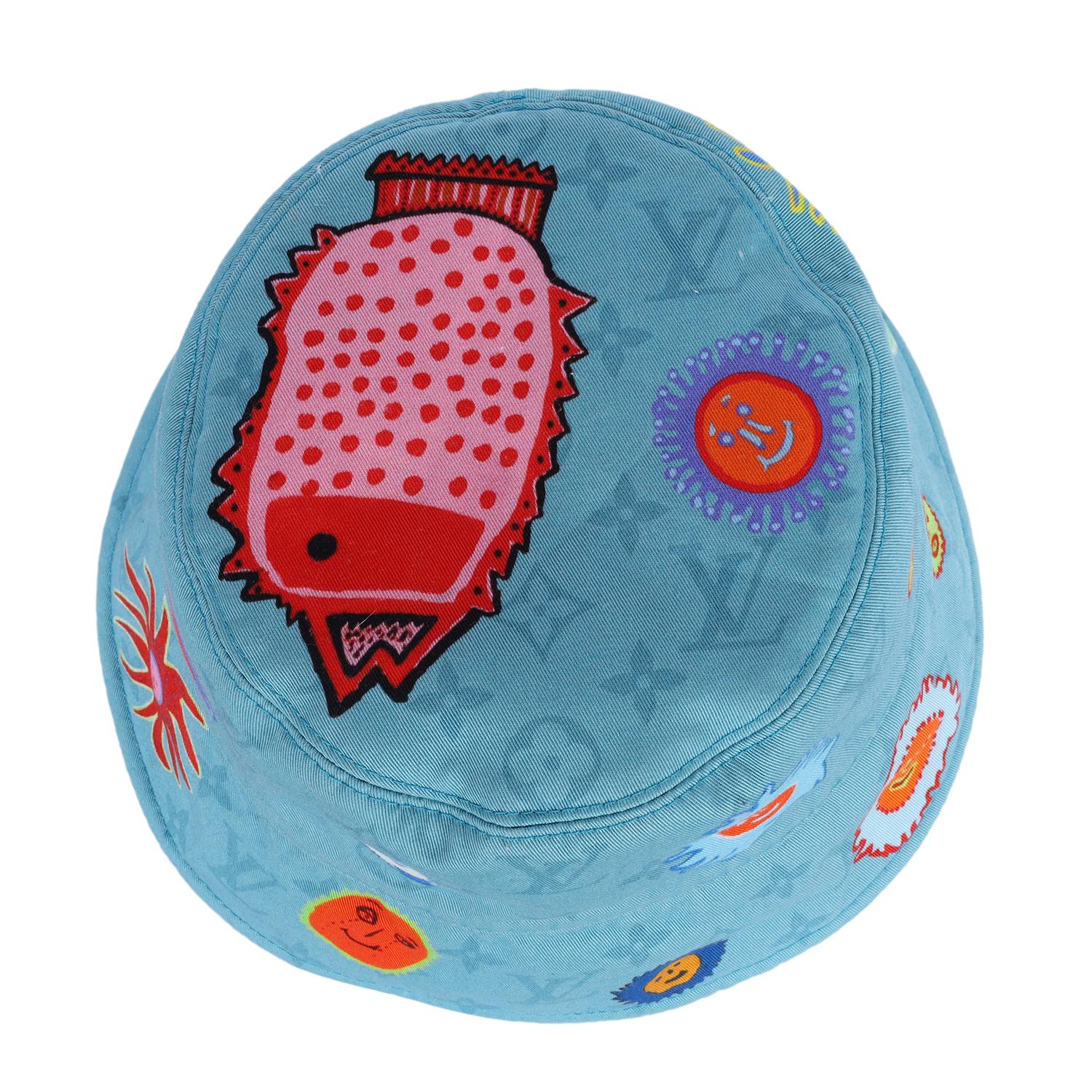 LOUIS VUITTON Yayoi Kusma 2023 Chapeau Bucket à visages réversibles en vente 1