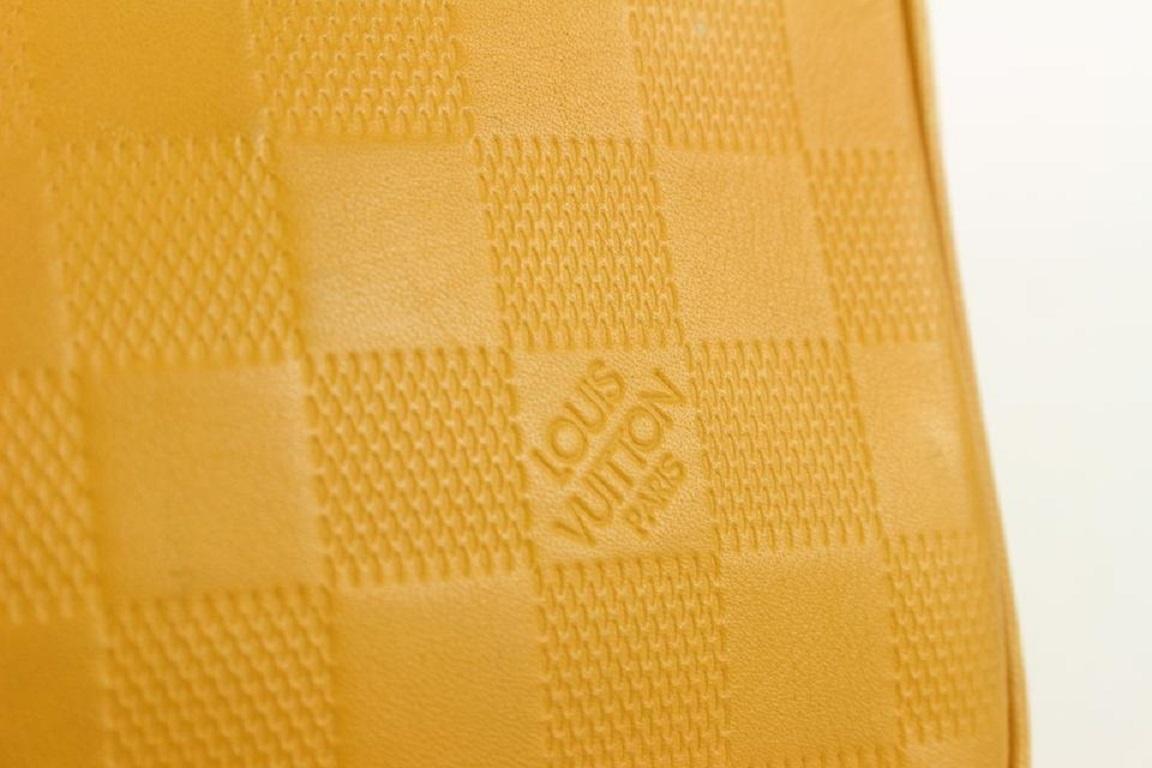 Louis Vuitton pochette de toilette jaune à motif damier Infini GM Trousse 819lv74  en vente 4