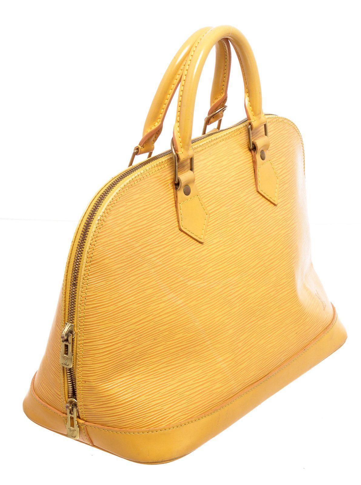 Louis Vuitton Yellow Epi Leather Alma MM Hobo Bag with gold-tone hardware, tan Vachetta leather trim, interior zip pockets, dual top handle, and zipper closure.

9108MSC


Measurements:
	Length: 5.75 in / 15 cm
	Width: 9.25 in / 23 cm
	9.25 in / 23