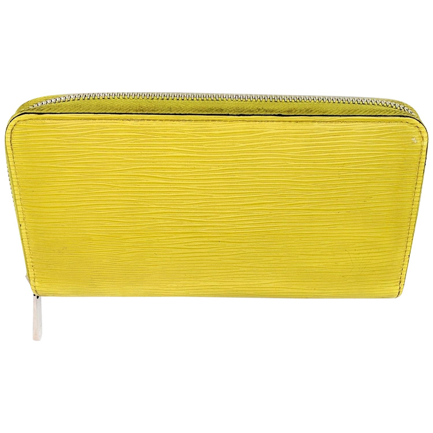 Louis Vuitton Yellow Epi Leather Card Case Wallet Holder 5LVL1223