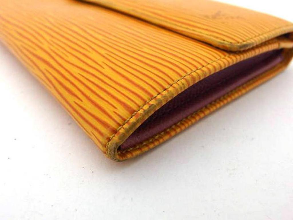 Louis Vuitton Yellow Epi Sarah Bifold 216459 Wallet For Sale 1
