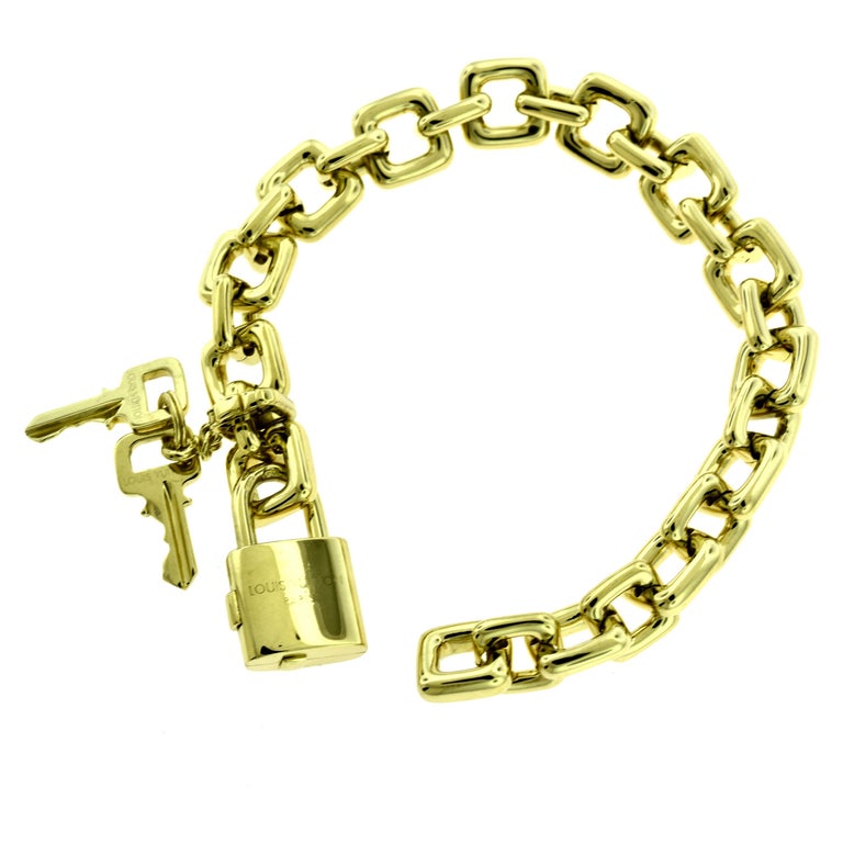 Louis Vuitton Yellow Gold Padlock and Keys Charm Bracelet For Sale at 1stdibs