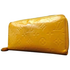Louis Vuitton Yellow Jaune Passion Monogram Vernis Zippy 216304 Wallet