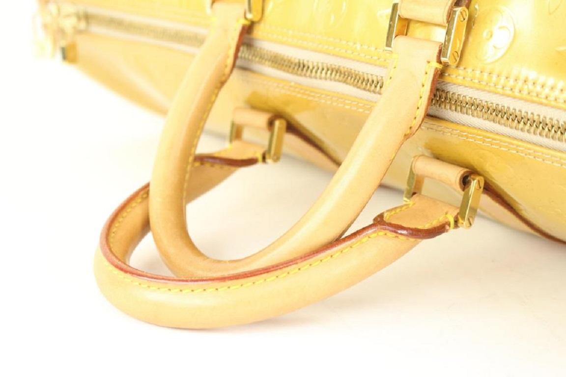Louis Vuitton Yellow Monogram Vernis Mercer Duffle Bag 107lv40 In Good Condition In Dix hills, NY