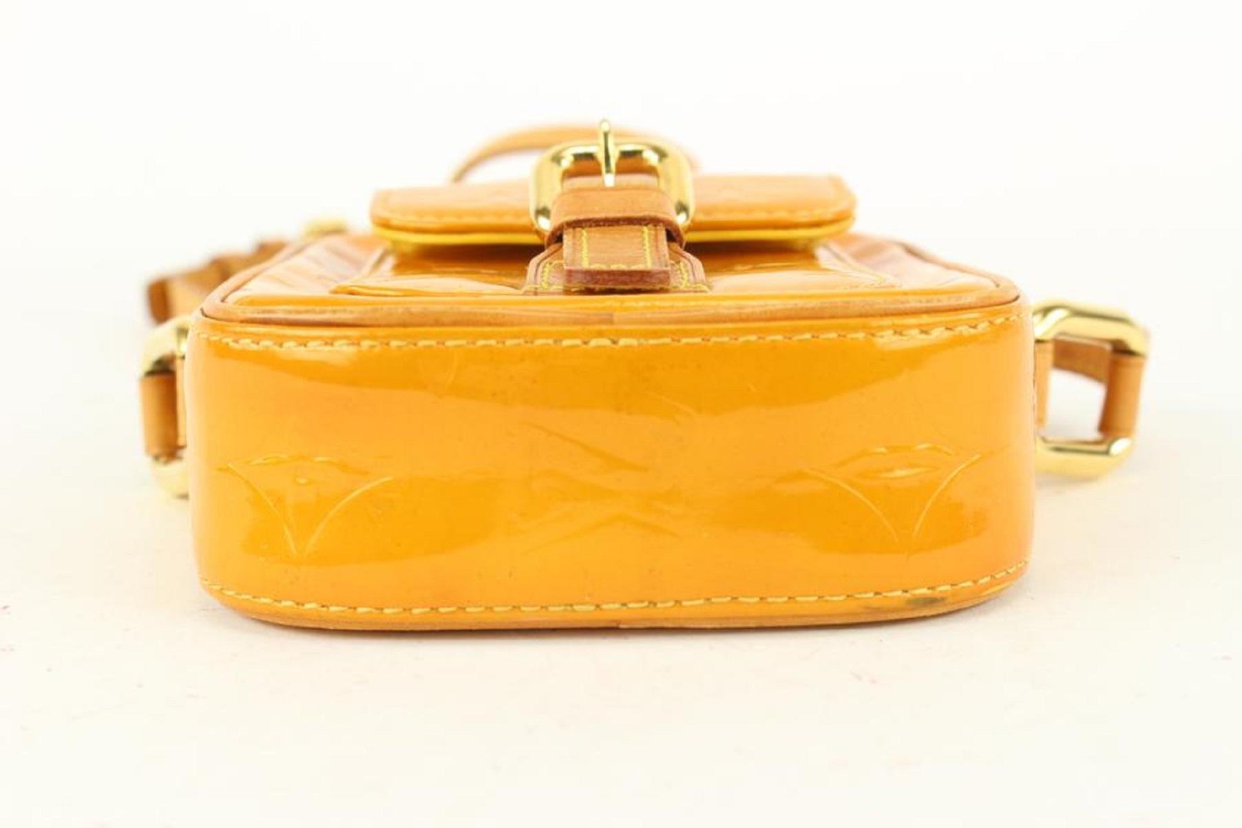Mini sac à bandoulière Louis Vuitton jaune-orange monogrammé Vernis Christie PM 1