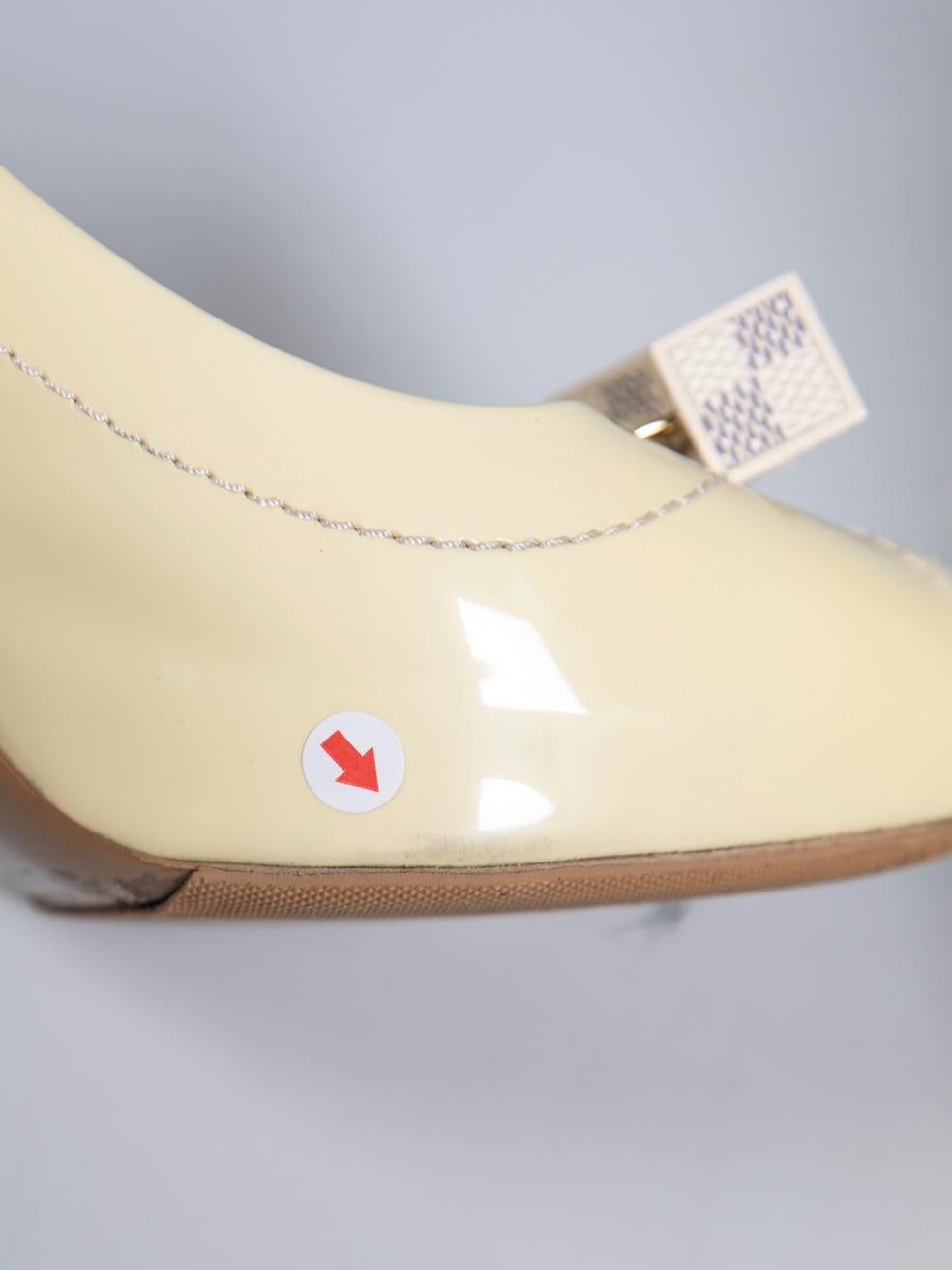 Louis Vuitton Yellow Patent Damier Azur Heels Size IT 37.5 2