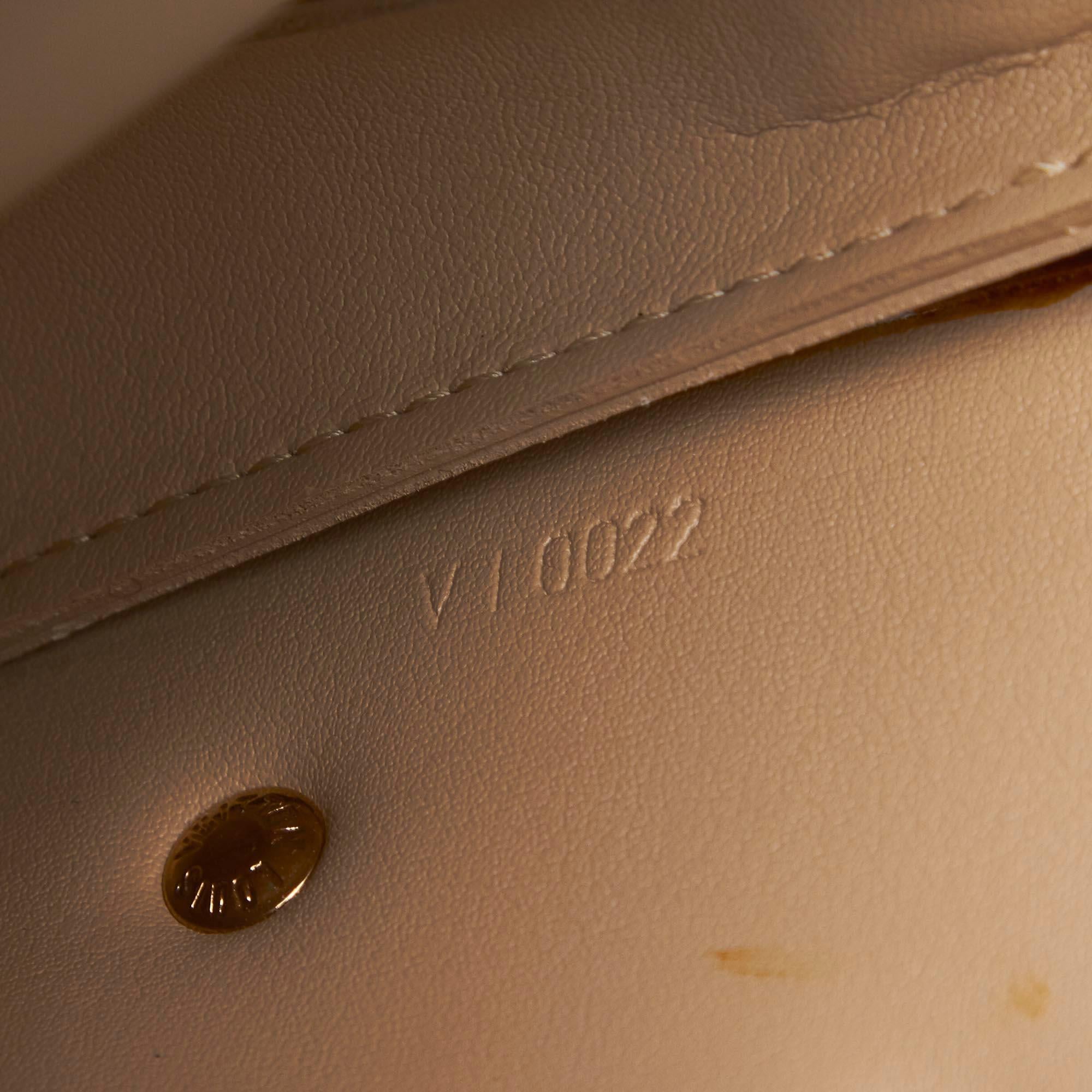 Louis Vuitton Yellow Vernis Lexington Fleurs Pochette France For Sale 1