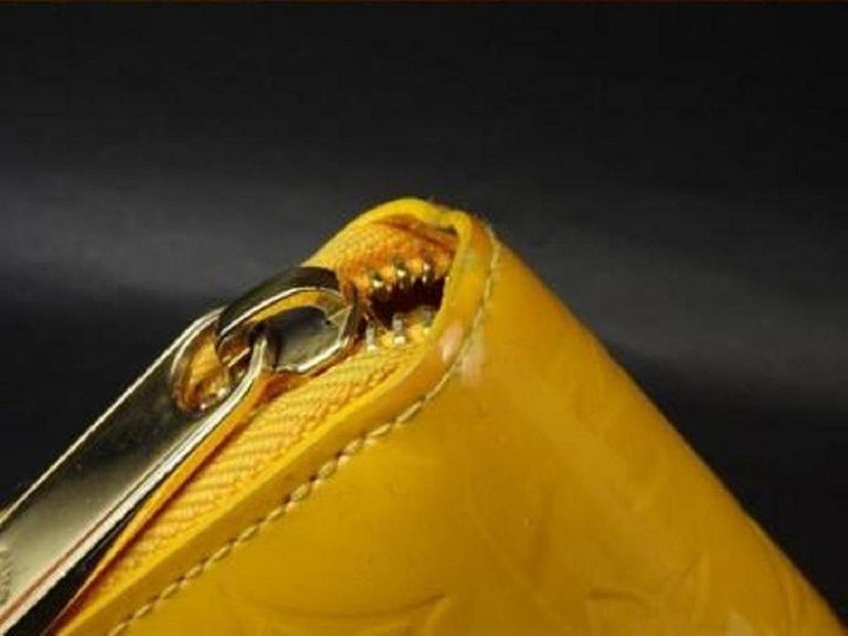 Louis Vuitton Yellow Zippy Jaune Passion Monogram Vernis 216304 Wallet For Sale 8
