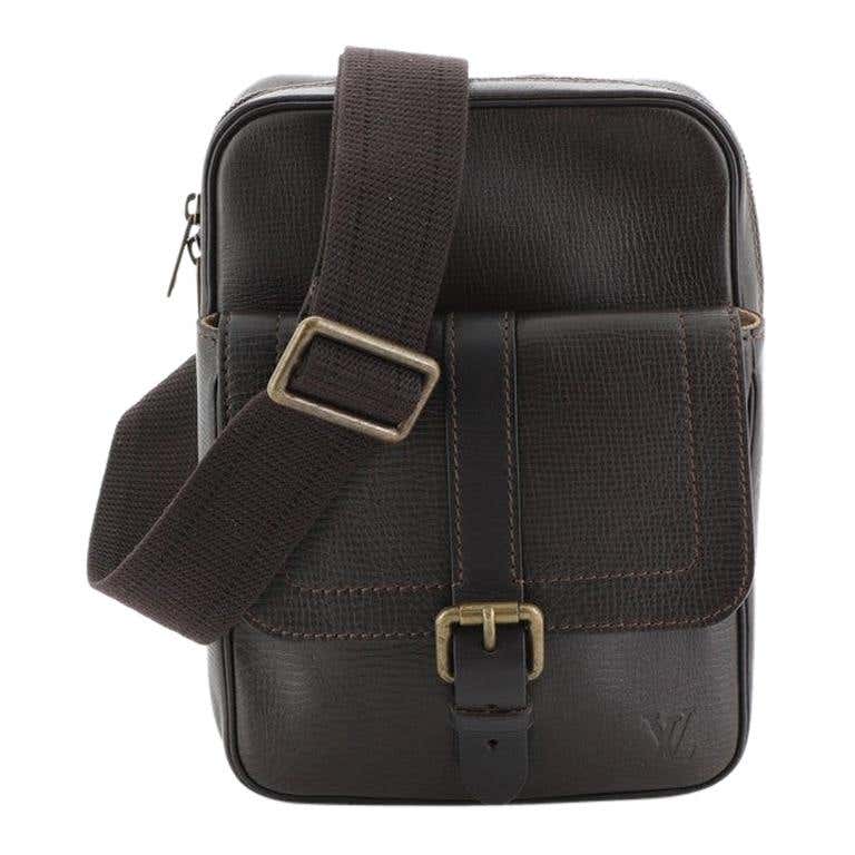 Louis Vuitton Yuma Messenger Bag Utah Leather at 1stDibs