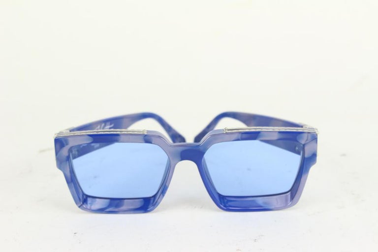 Authentic Louis Vuitton Cup 2000 Semi-Rimless Blue Shield Sunglasses Italy  N3595