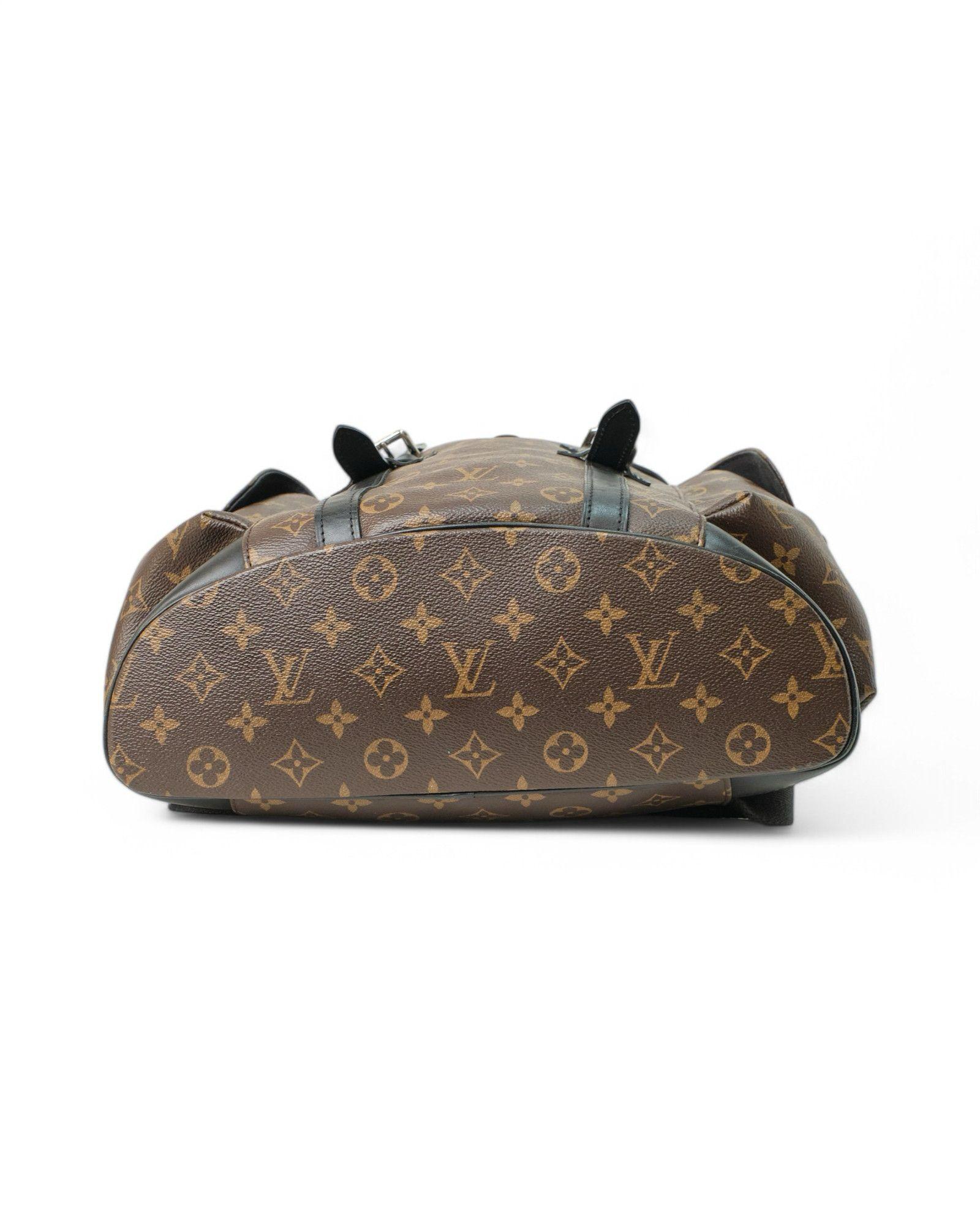 Louis Vuitton Christopher GM Monogram Backpack Noir en vente 2