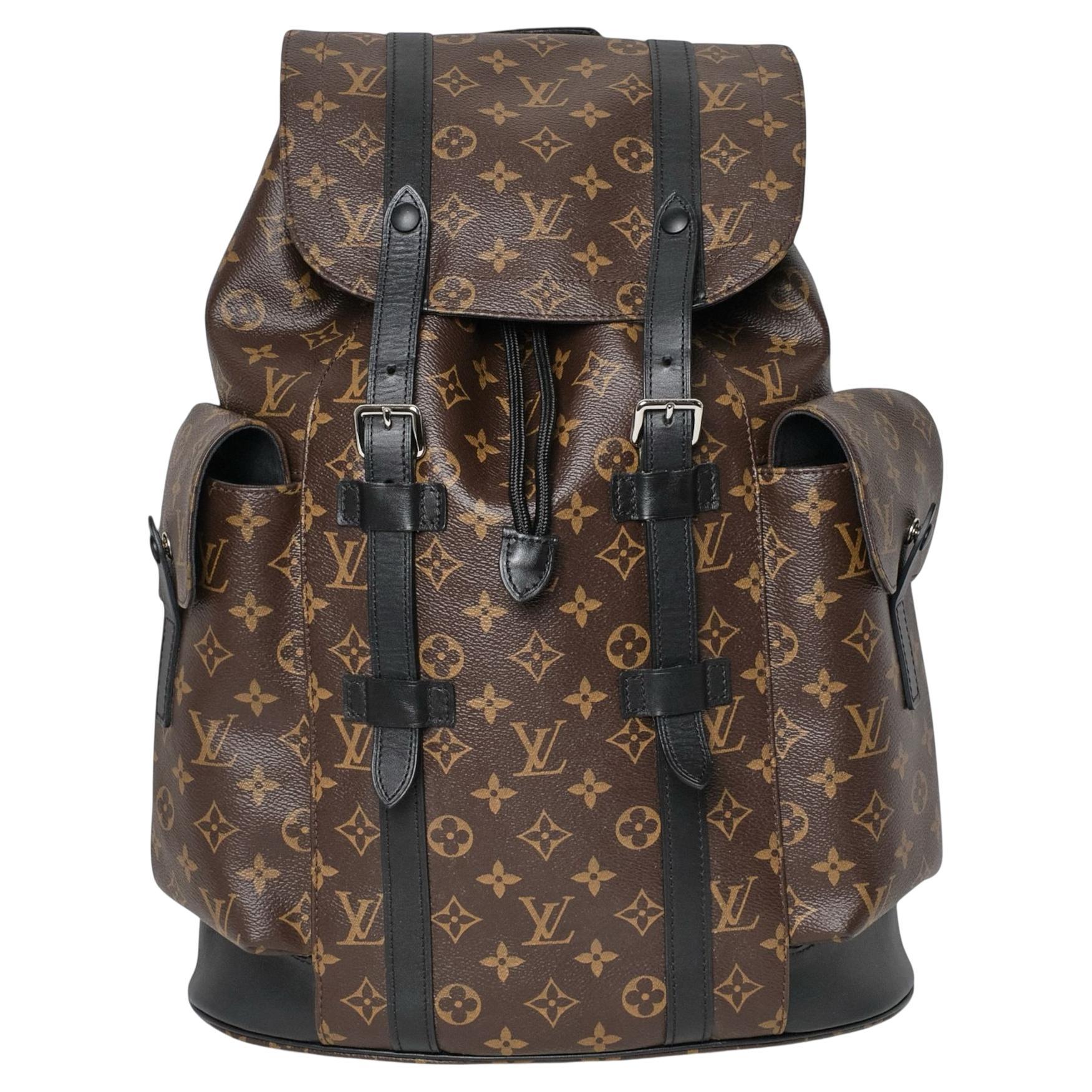 Louis Vuitton Christopher GM Monogram Backpack Noir en vente