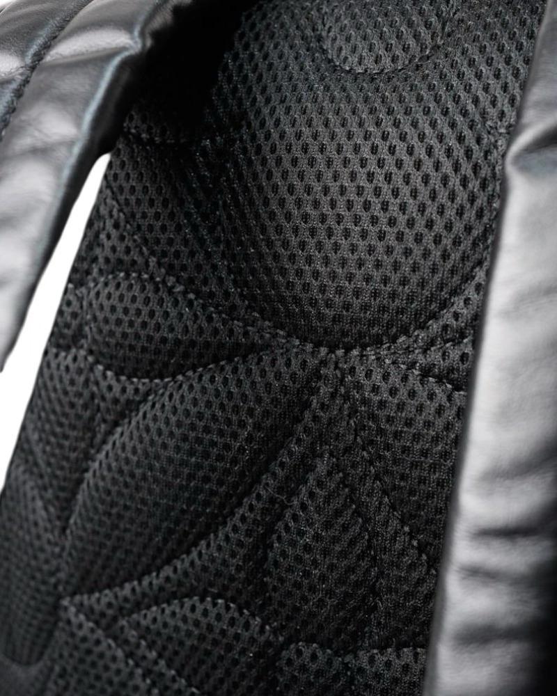 Louis Vuitton Sac à dos Dean Monogram Macassar Blue en vente 6