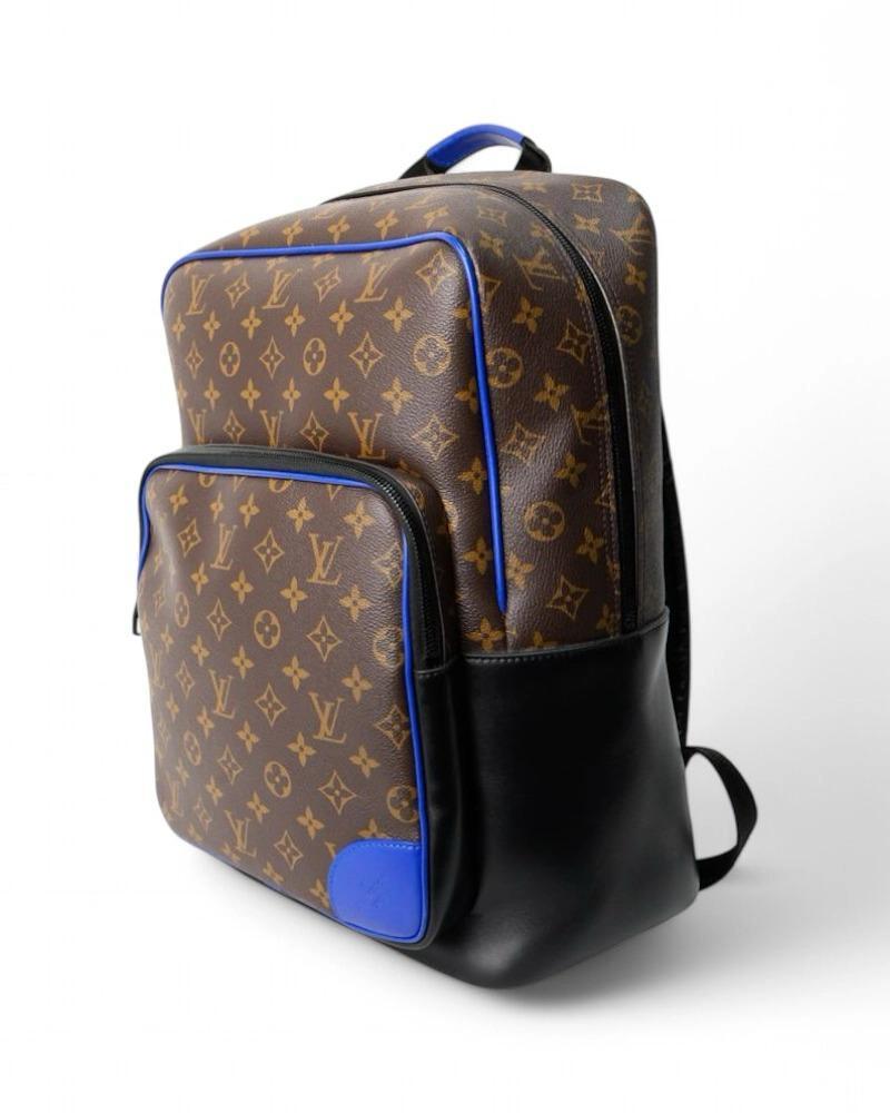 Black Louis Vuitton Sac à dos Dean Monogram Macassar Blue en vente