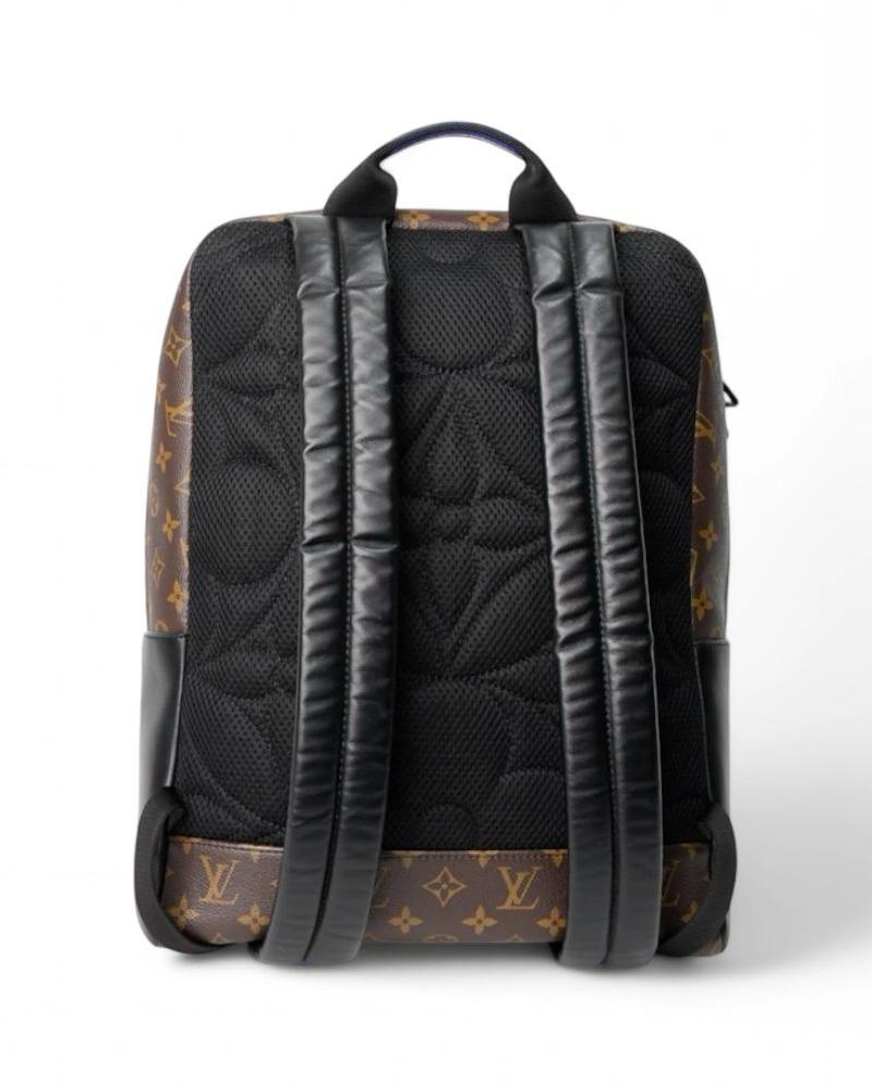 Louis Vuitton Sac à dos Dean Monogram Macassar Blue Excellent état - En vente à Torre Del Greco, IT