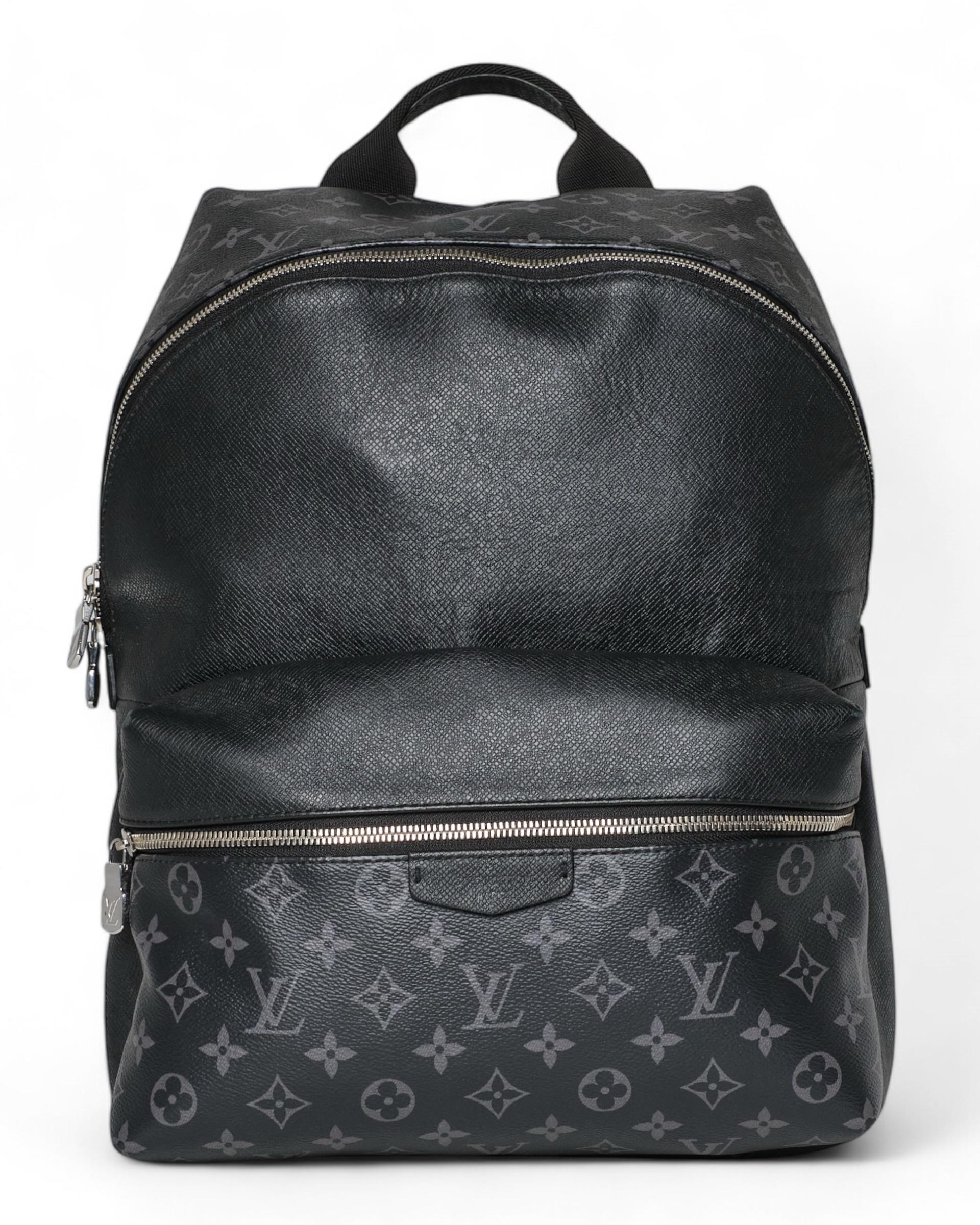 Sac à dos Louis Vuitton Discovery Monogram Eclipse 15