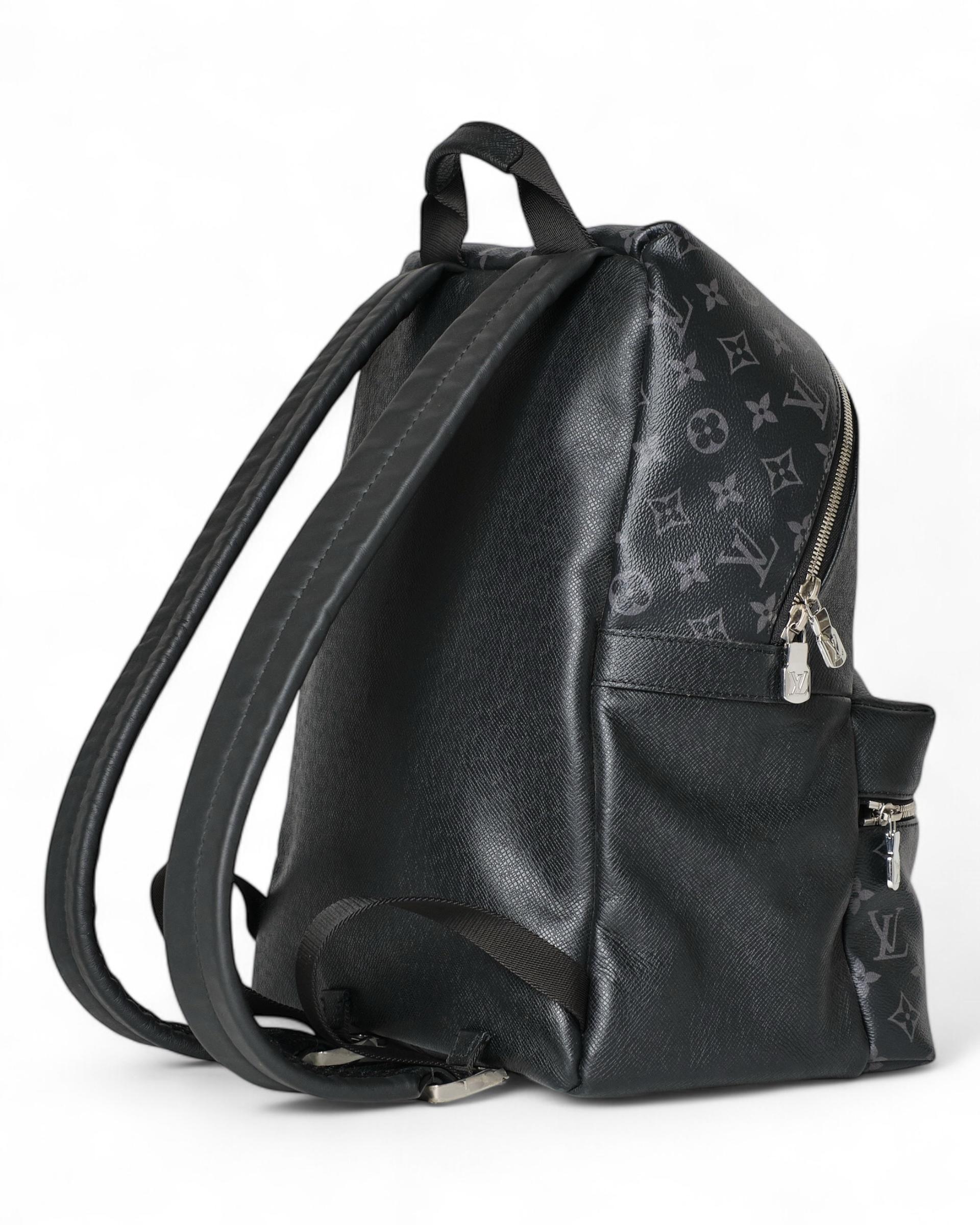Sac à dos Louis Vuitton Discovery Monogram Eclipse 2