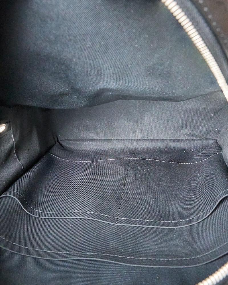 Zaino Louis Vuitton MM Damier Graphite Pixel Nero in vendita 9