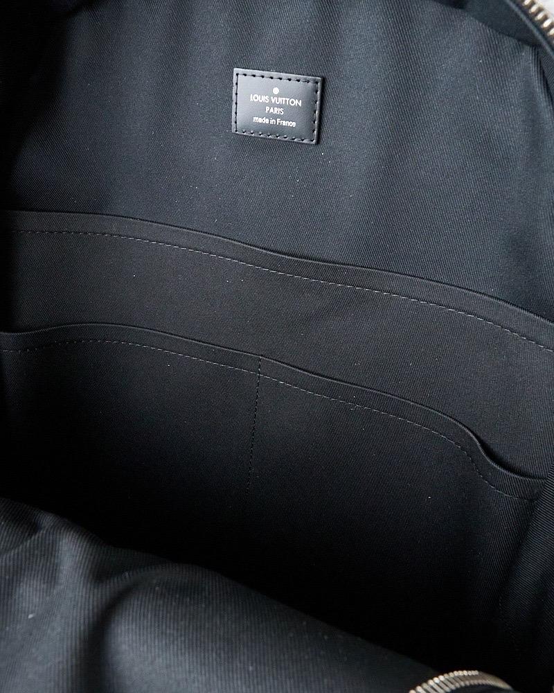 Zaino Louis Vuitton MM Damier Graphite Pixel Nero in vendita 10