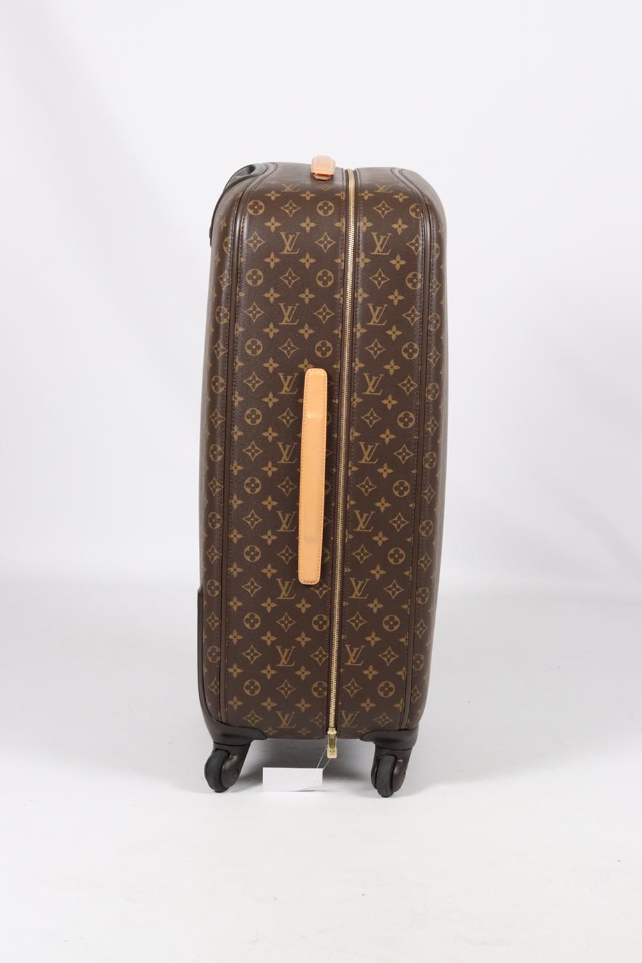 Louis Vuitton Zephyr 70 Monogram Coated Canvas And Leather Suitcase In Good Condition In London, GB