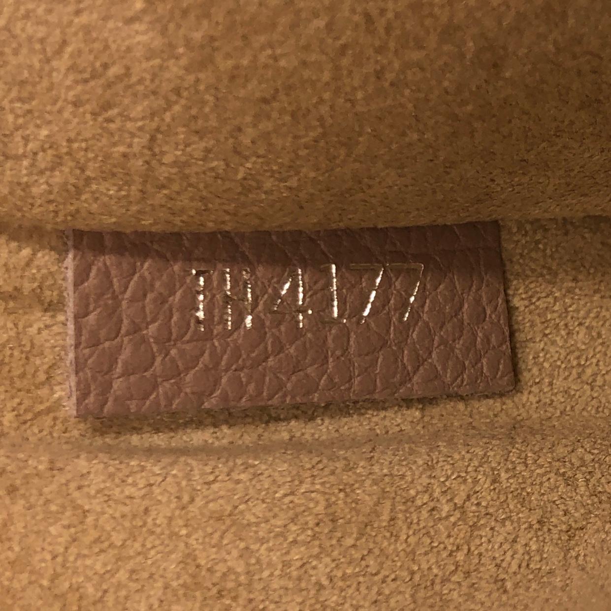 Louis Vuitton Zip Around Pochette Jour Leather PM 2