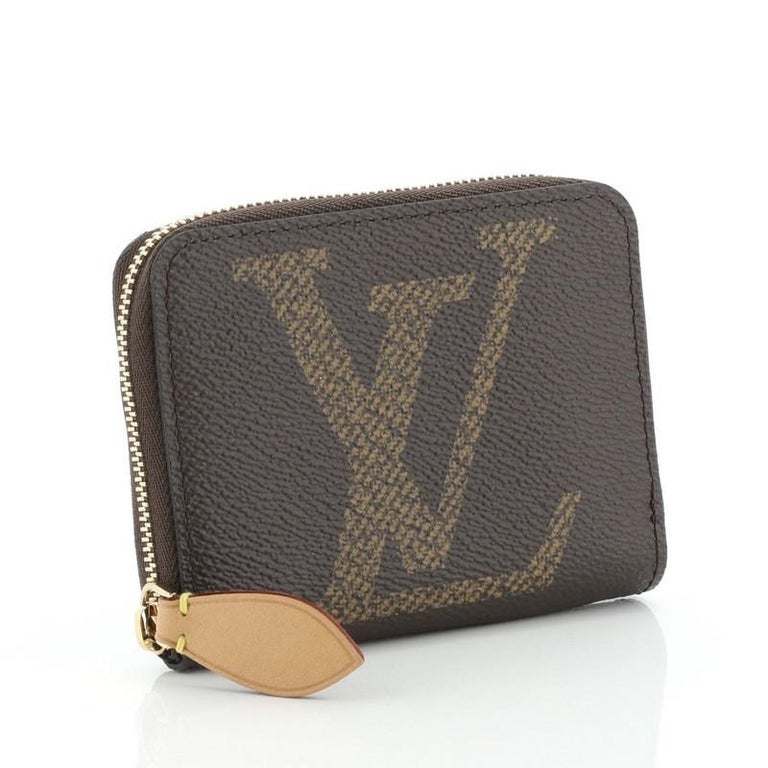 Louis Vuitton Zippy Coin Purse Limited Edition Reverse Monogram Giant For Sale at 1stdibs