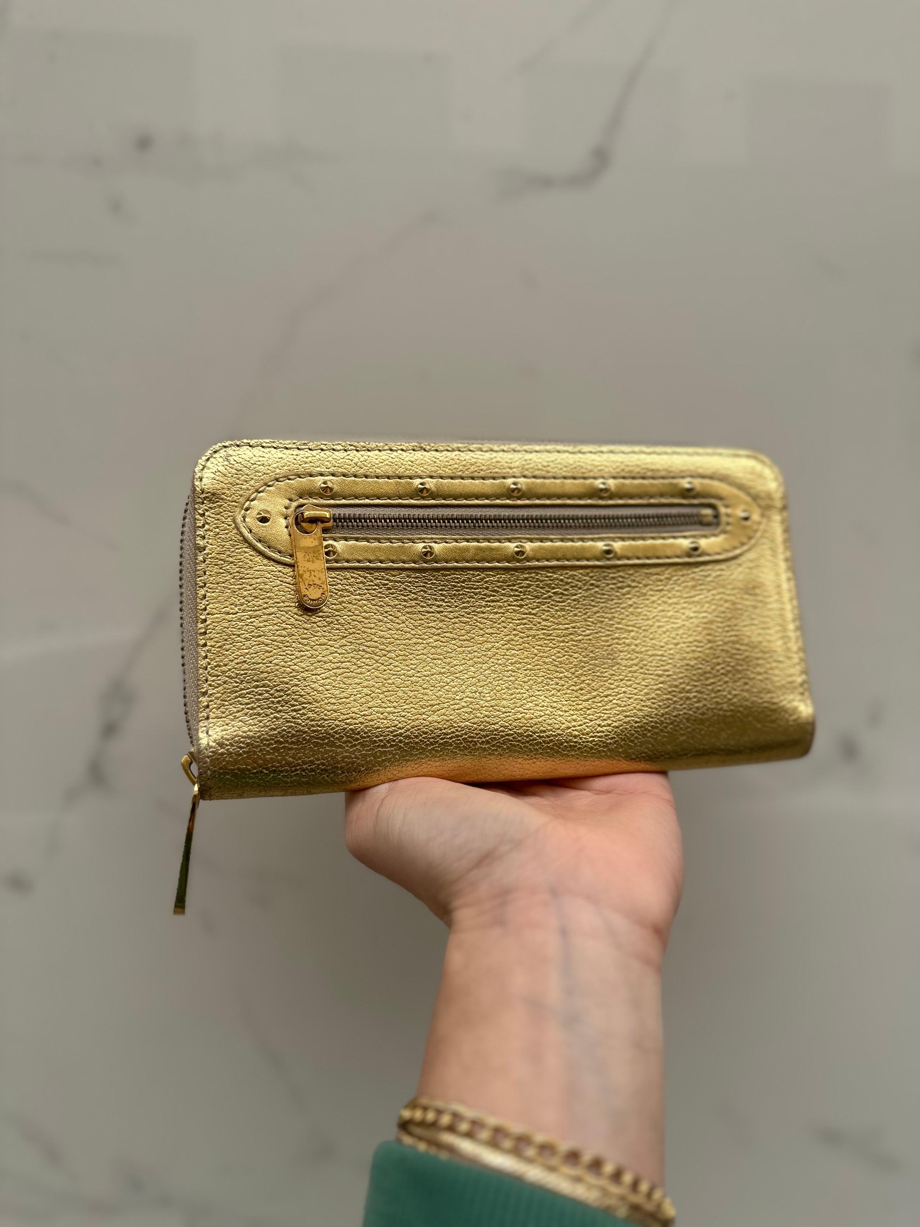 Louis Vuitton Zippy Suhali Wallet Gold Leather  For Sale 6