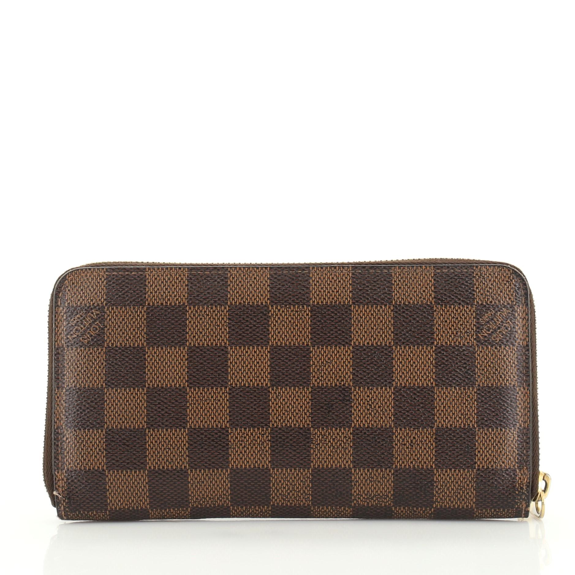 Black Louis Vuitton Zippy Wallet Damier