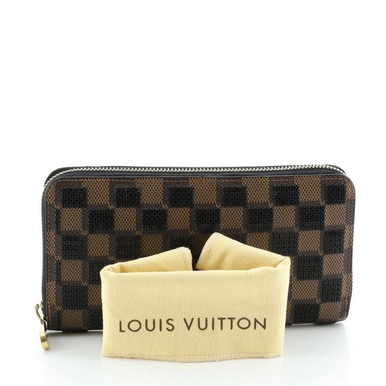 Louis Vuitton Damier Paillettes Zippy Wallet