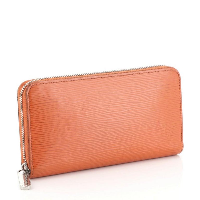 Louis Vuitton Zippy Wallet Epi Leather at 1stDibs